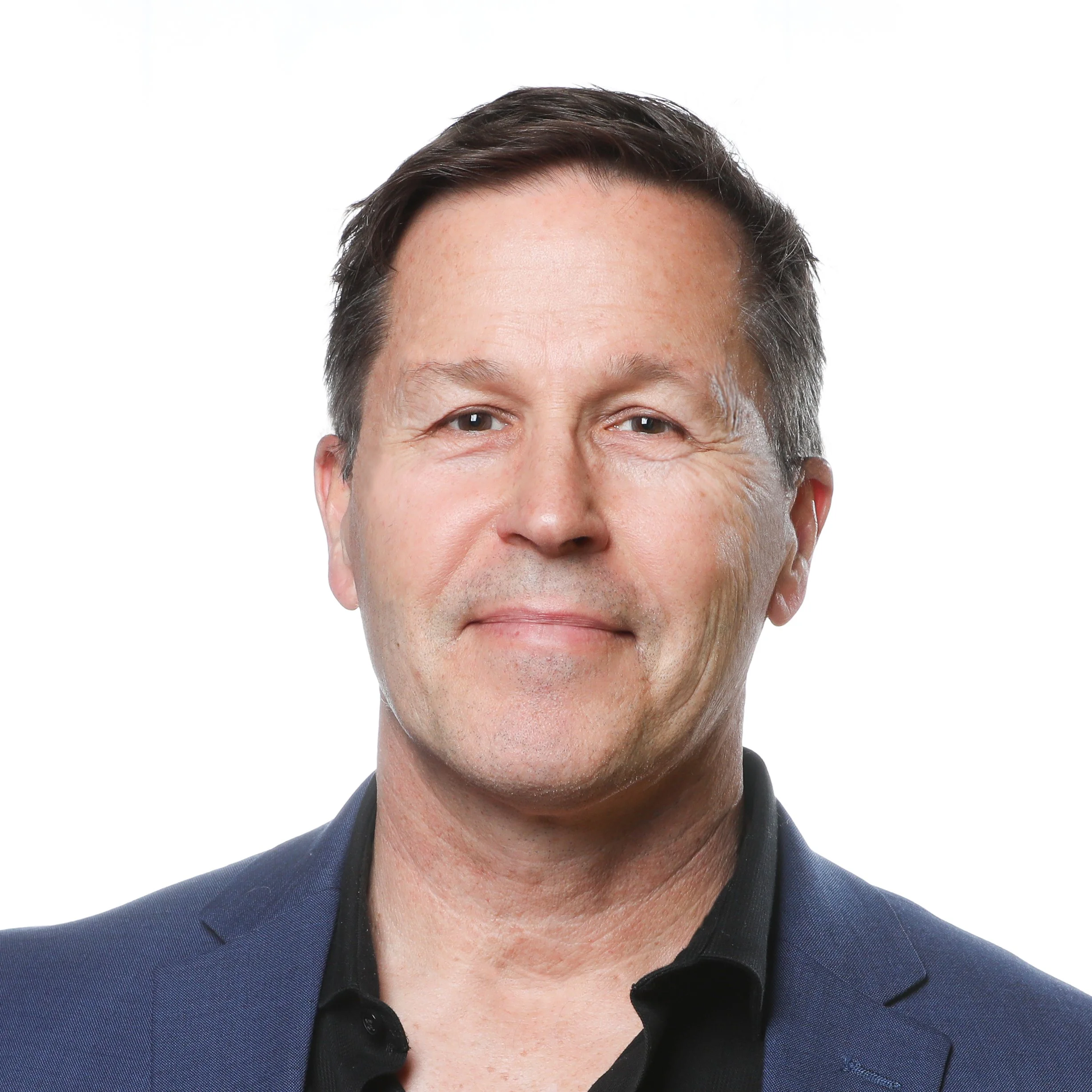 No Straight Lines: The Creative Path of Ray Beldner on the Art Stories Podcast