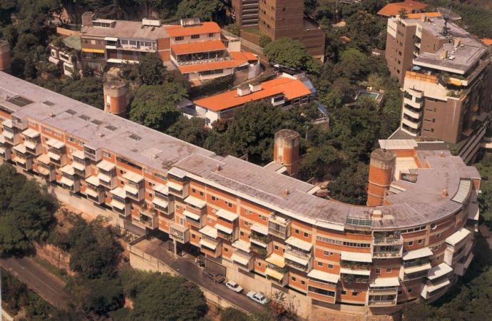 Altolar Building, Bello Monte, Caracas