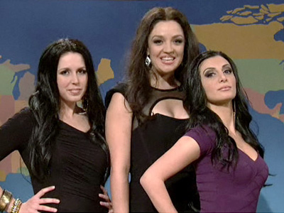 SNL's imitation of the Kardashian sisters