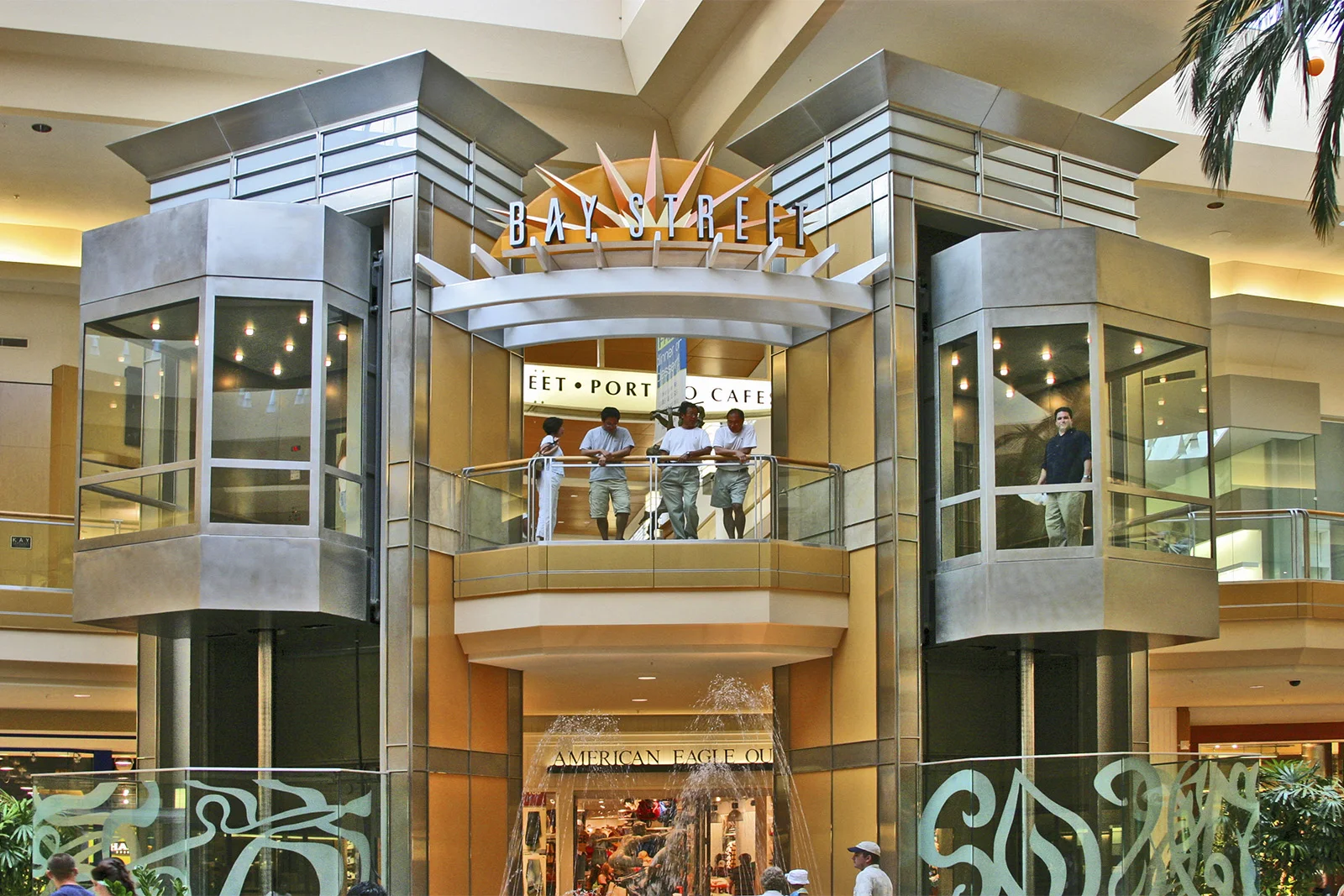 International Plaza — Hobbs+Black Architects