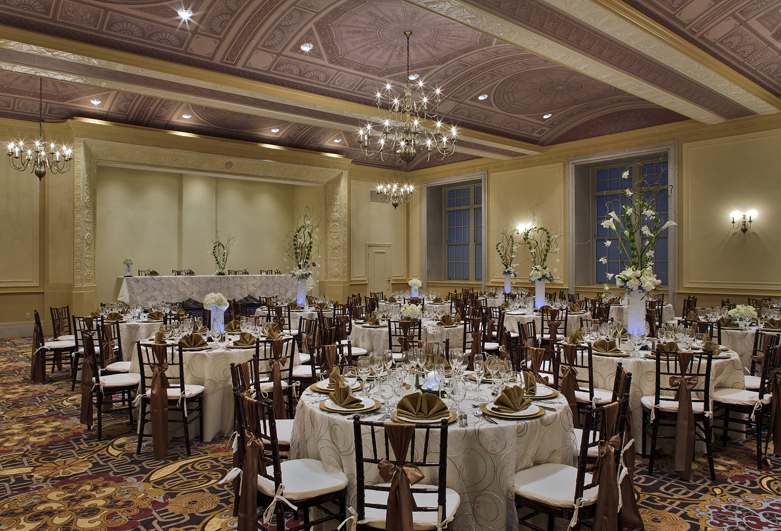 fort-shelby-hotel-banquet-hall