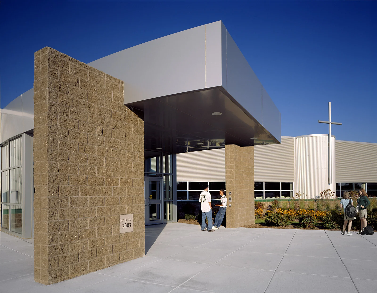 fr-gabriel-richard-high-school-exterior