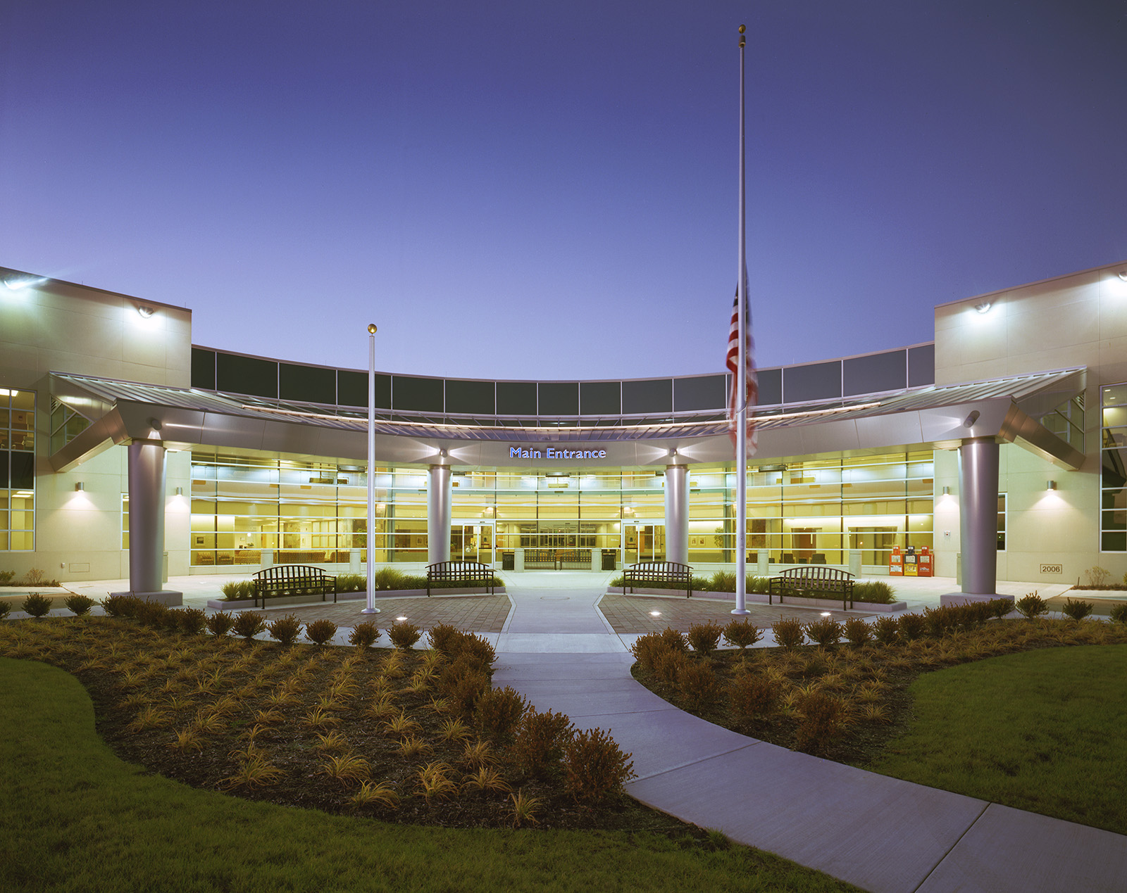 hfhs-wyandotte-hospital-entrance