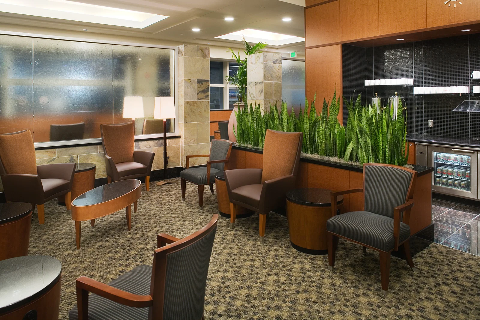 northwest-airlines-world-club4