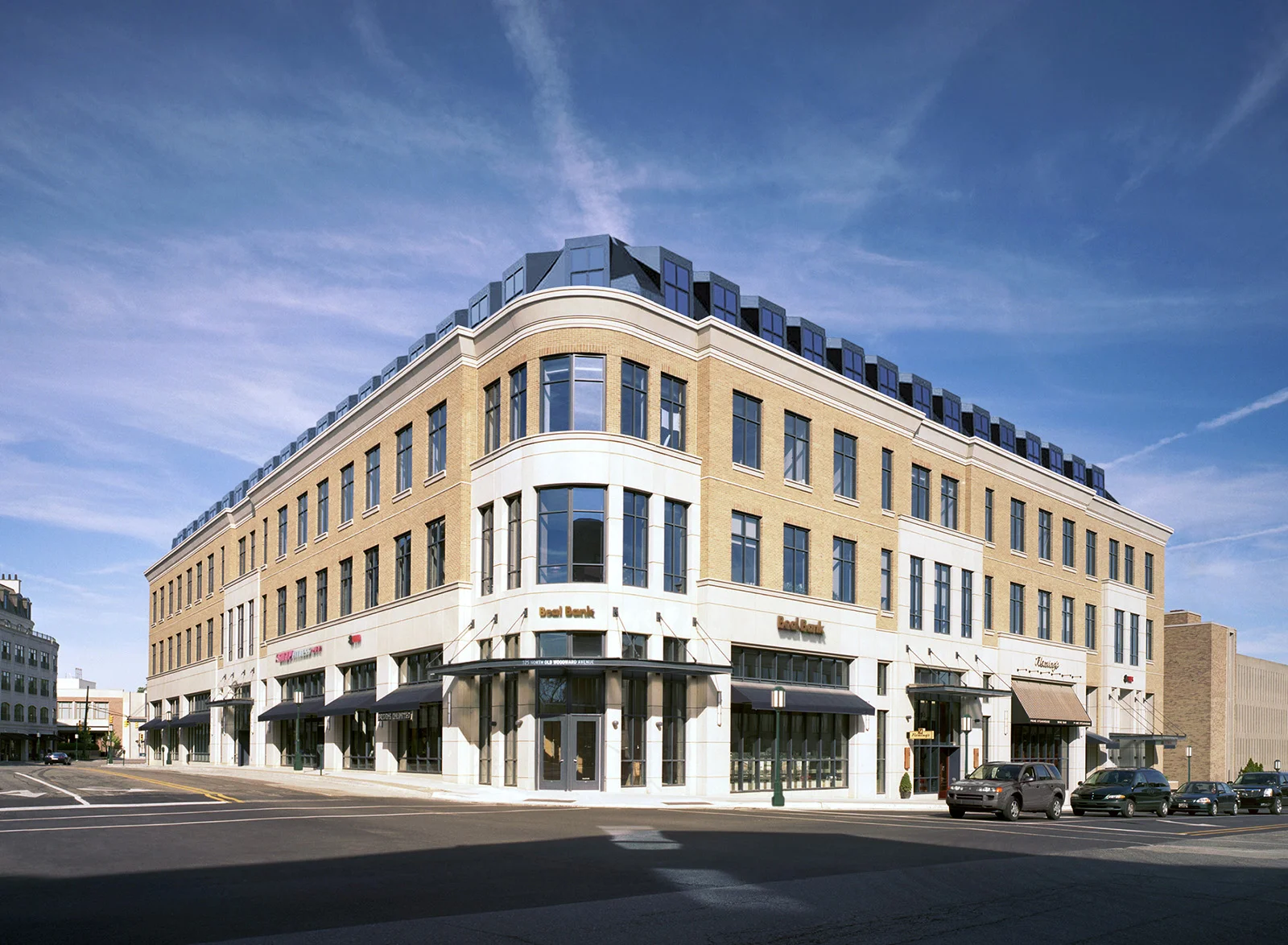 325 N Old Woodward — Hobbs+Black Architects