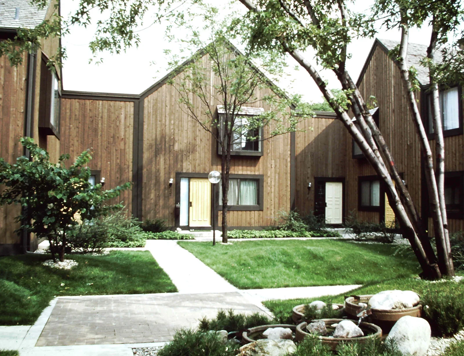 the-cloisters-luxury-apartments