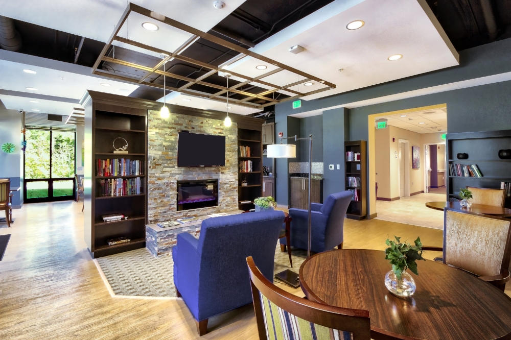 Lounge space 0235.jpg