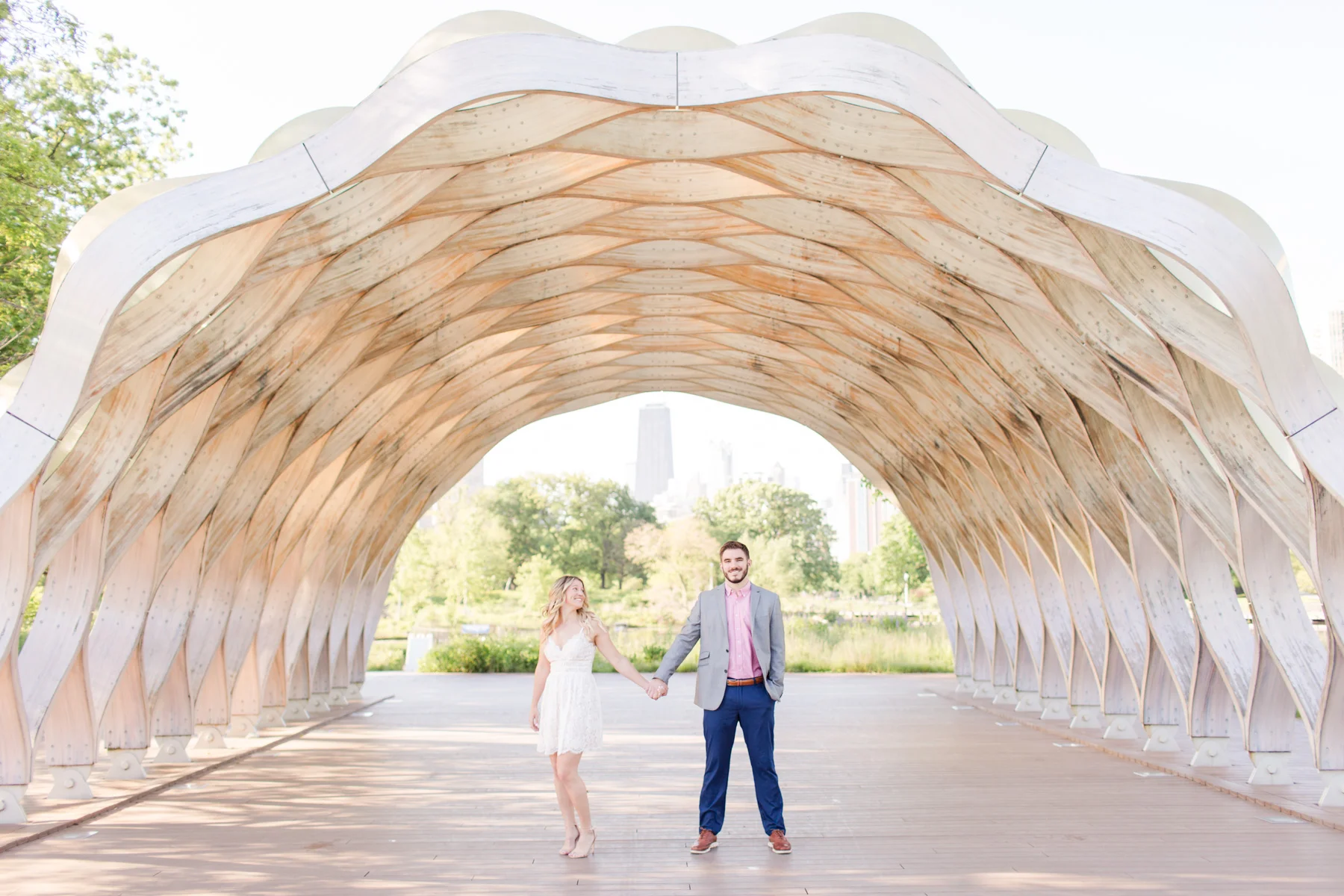 Lincoln Park Zoo Pavilion Engagement Session