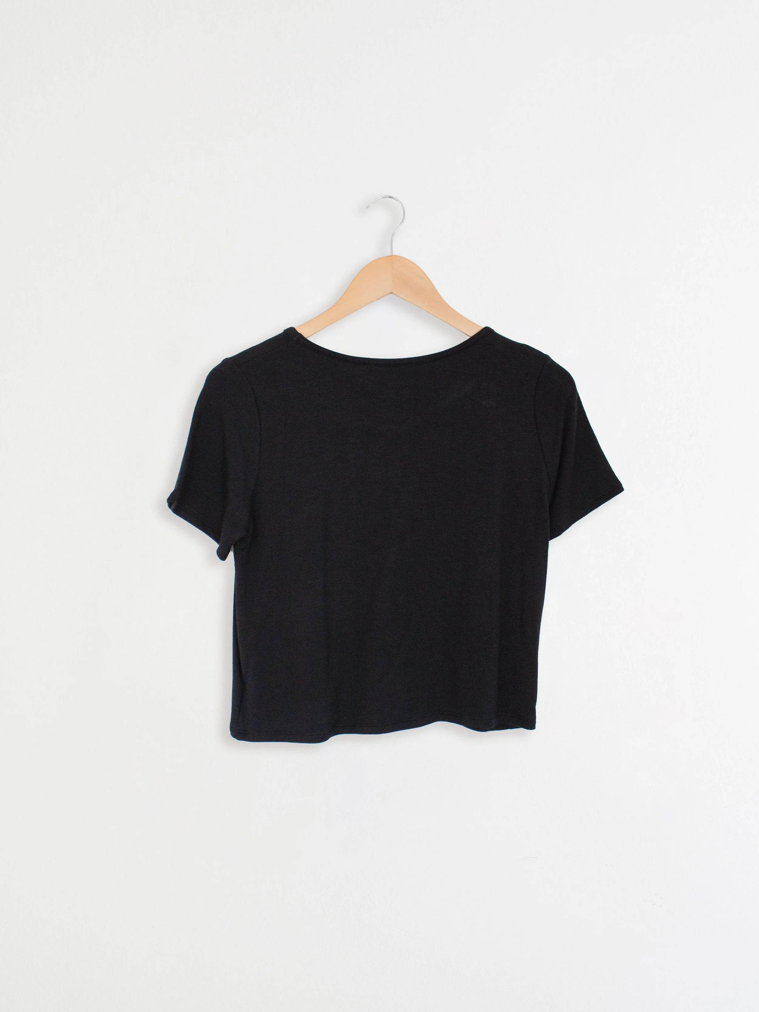 SavannahCropTopCorinneCollectionBlack2.jpg