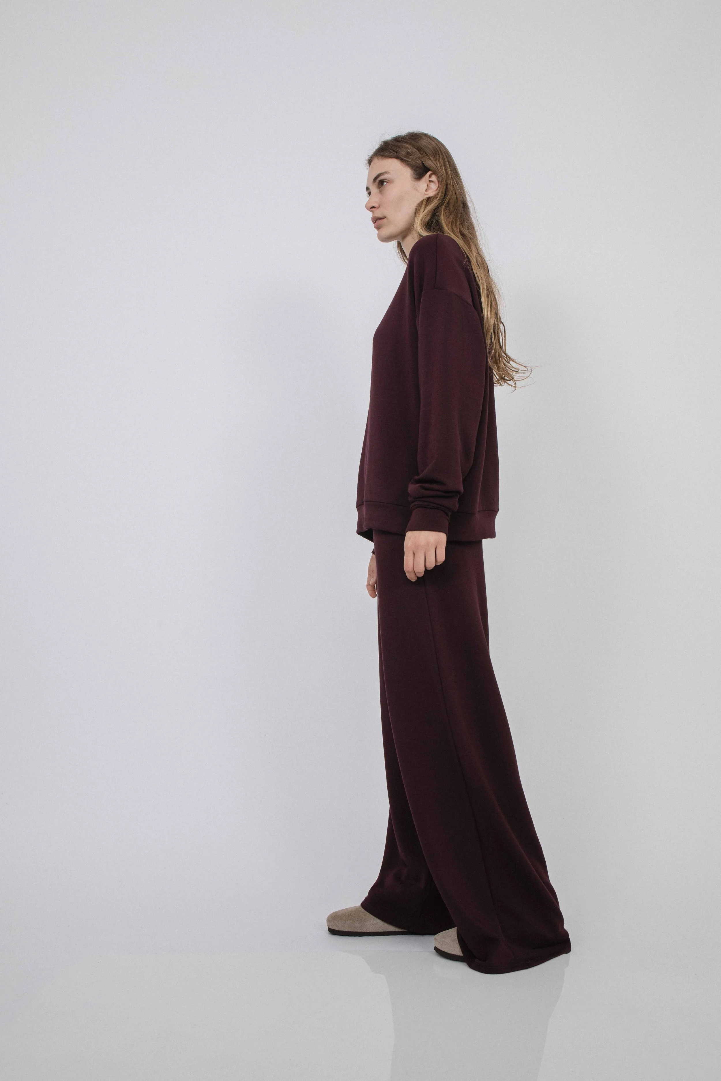 Bucket Sweater Corinne Collection