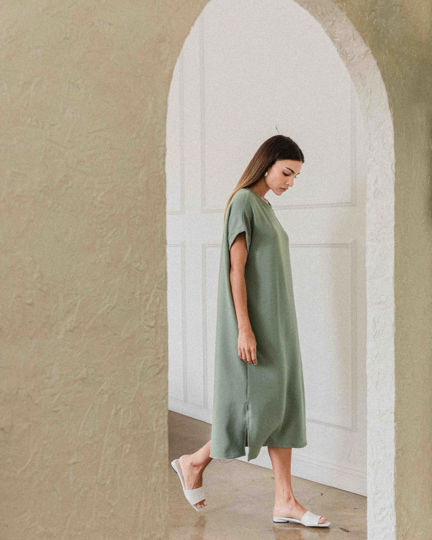 So excited for @renegadecraft this weekend in Chicago. I will be at Booth 14 (between the streets of Clark and Edgewater) and bringing so much SS25 goodness. Hope to see you! 

Photo: Maya Dress in Pistachio #corinnecollection #ss25