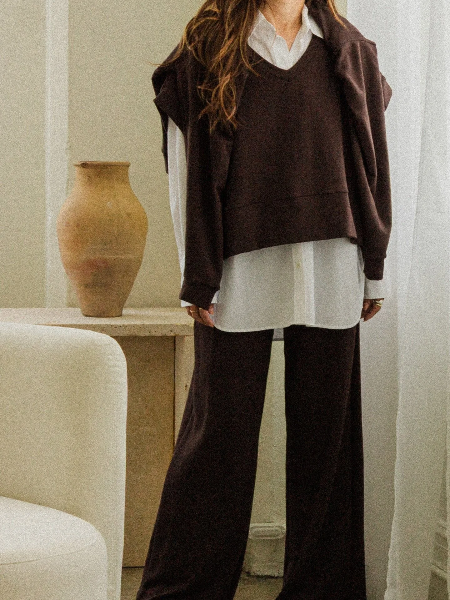 Walnut. 🌰

1st Look: Pico Sweater, Adelyn Pant, and Boyfriend Sweater over the shoulders

2nd Look: Pico Sweater and Adelyn Pant

What is your favorite look?