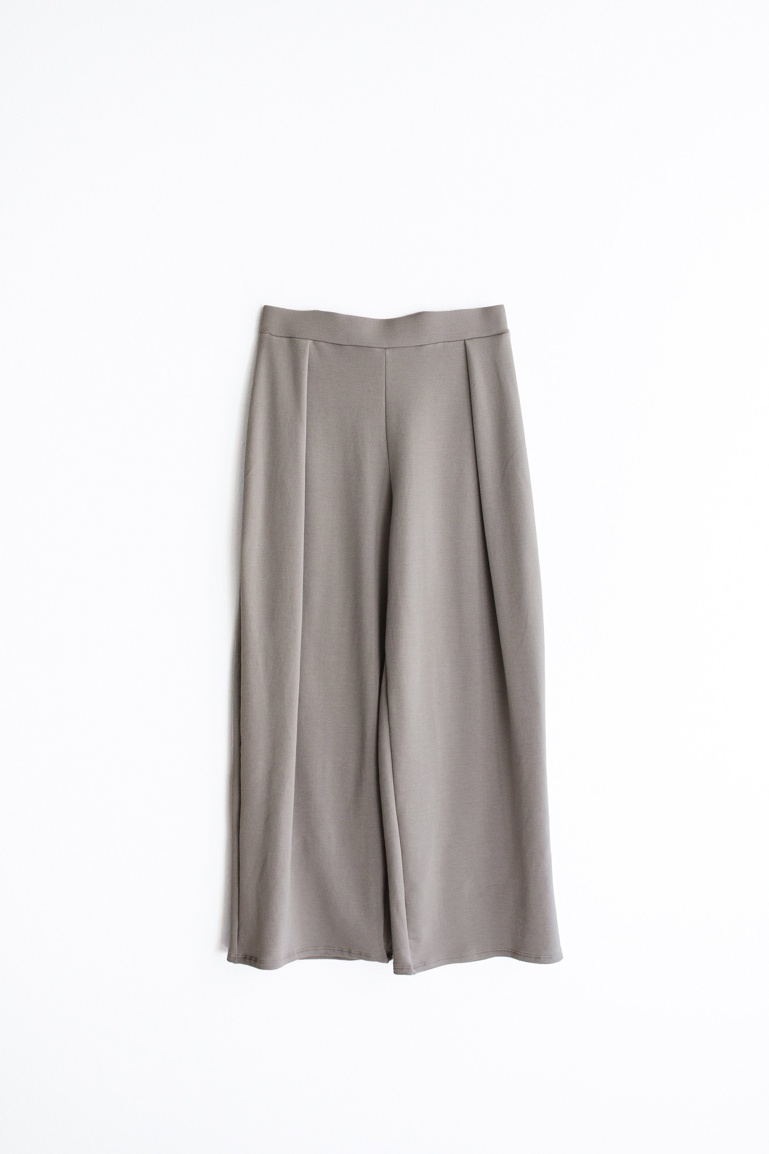 Jojo Pleat Pant