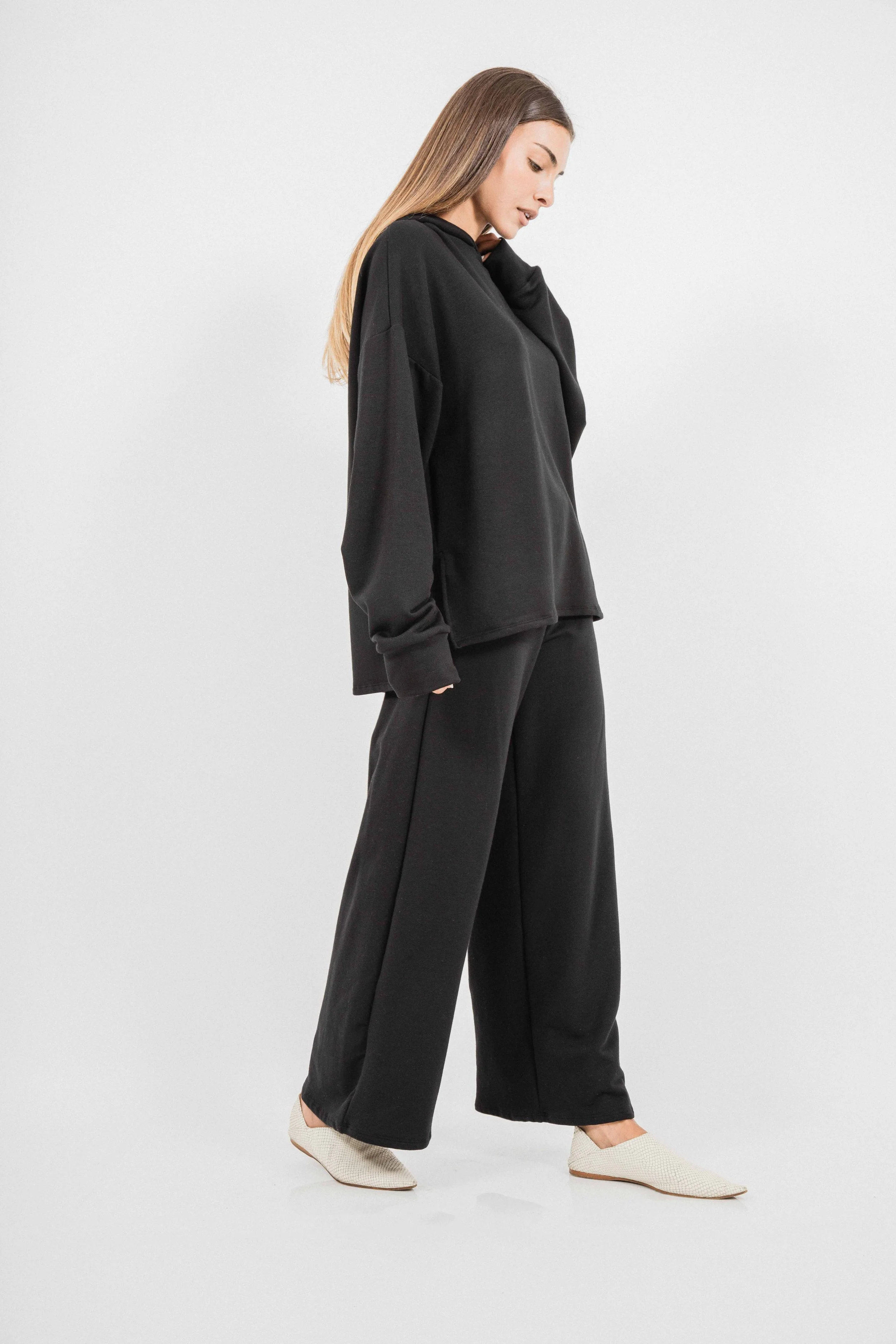CamdenHoodieCorinneCollectionBlack3.jpg