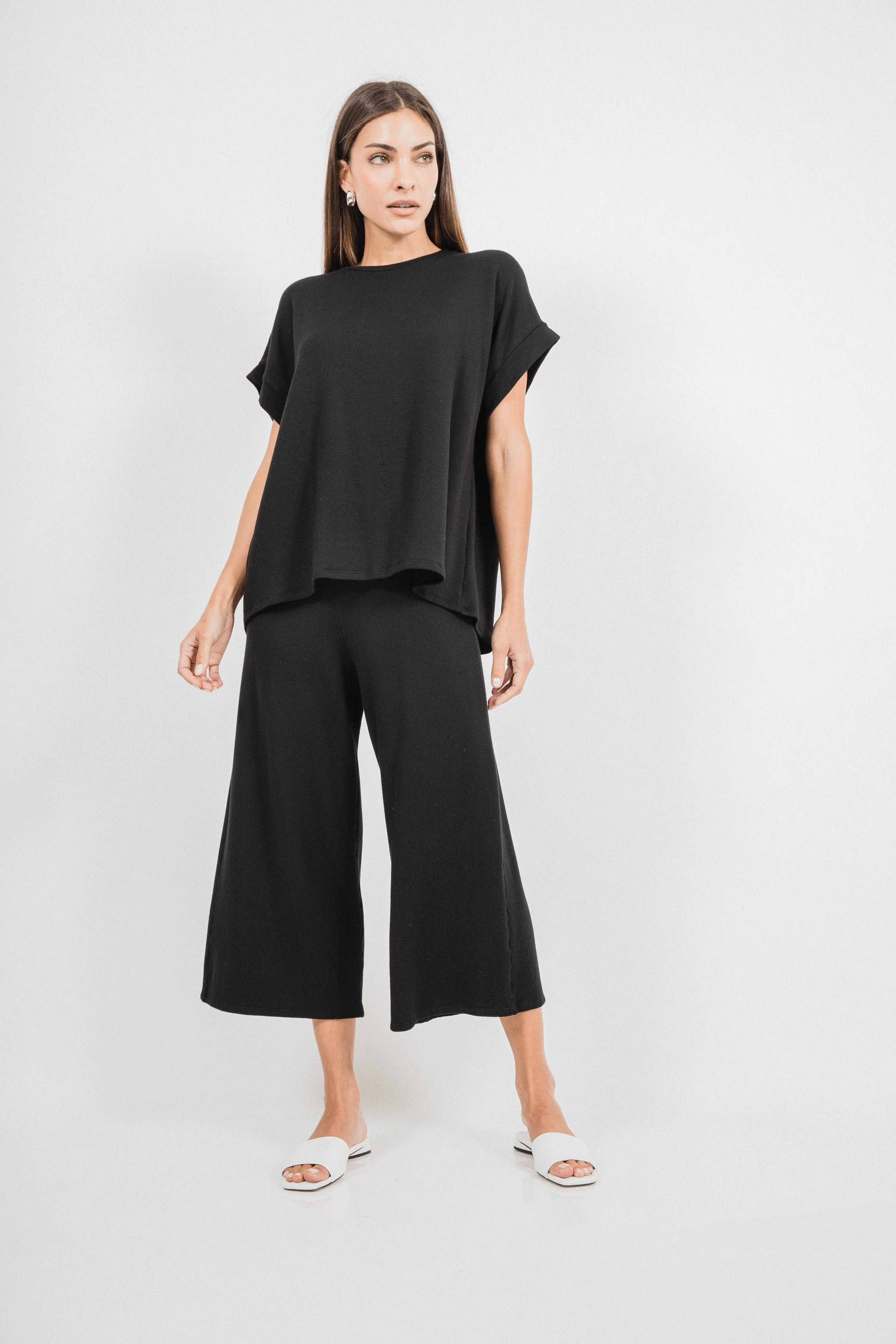 EllaBackPleatTopCorinneCollectionBlack1.jpg