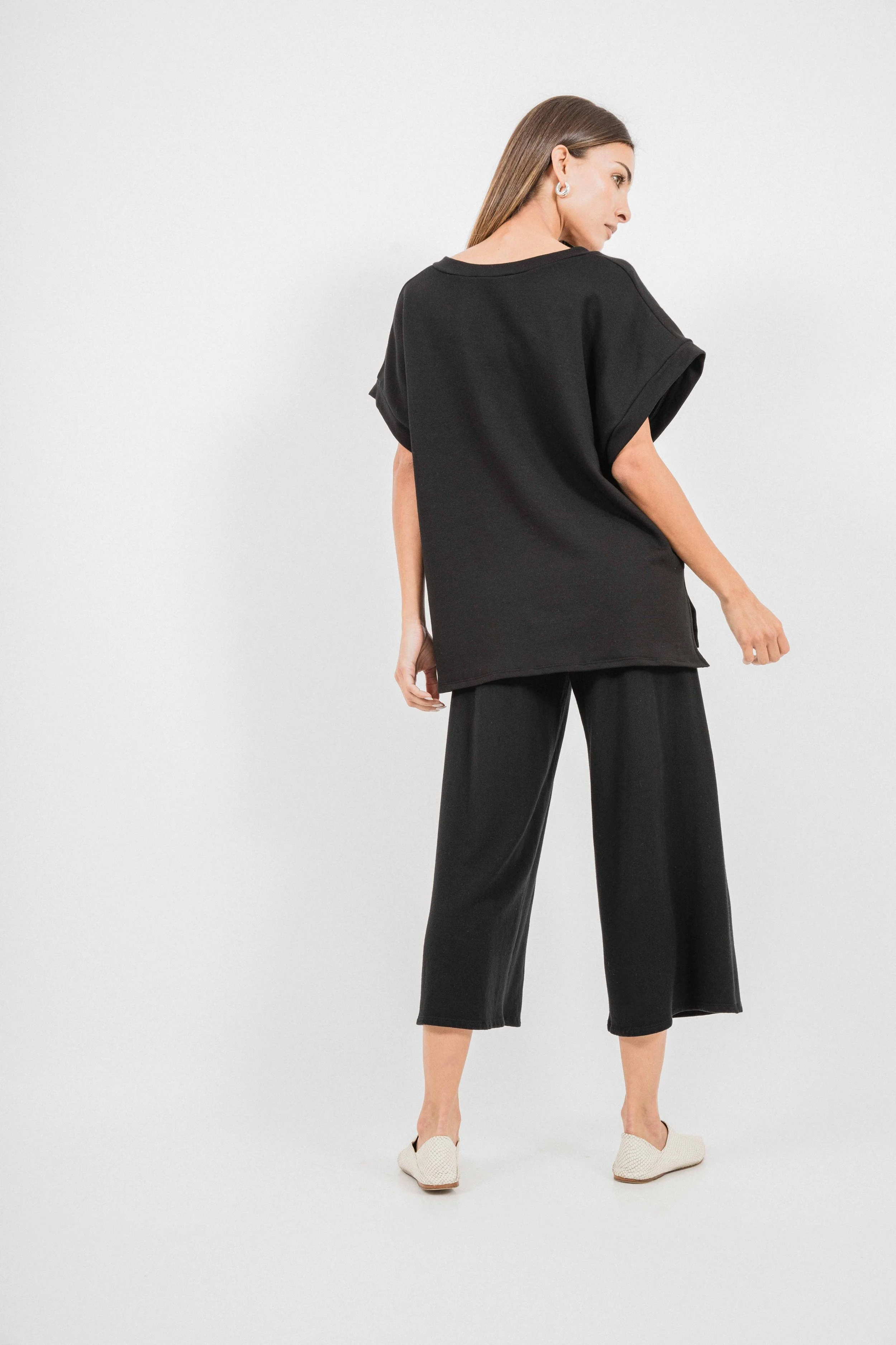 LinaSweaterVestCorinneCollectionBlack4.jpg