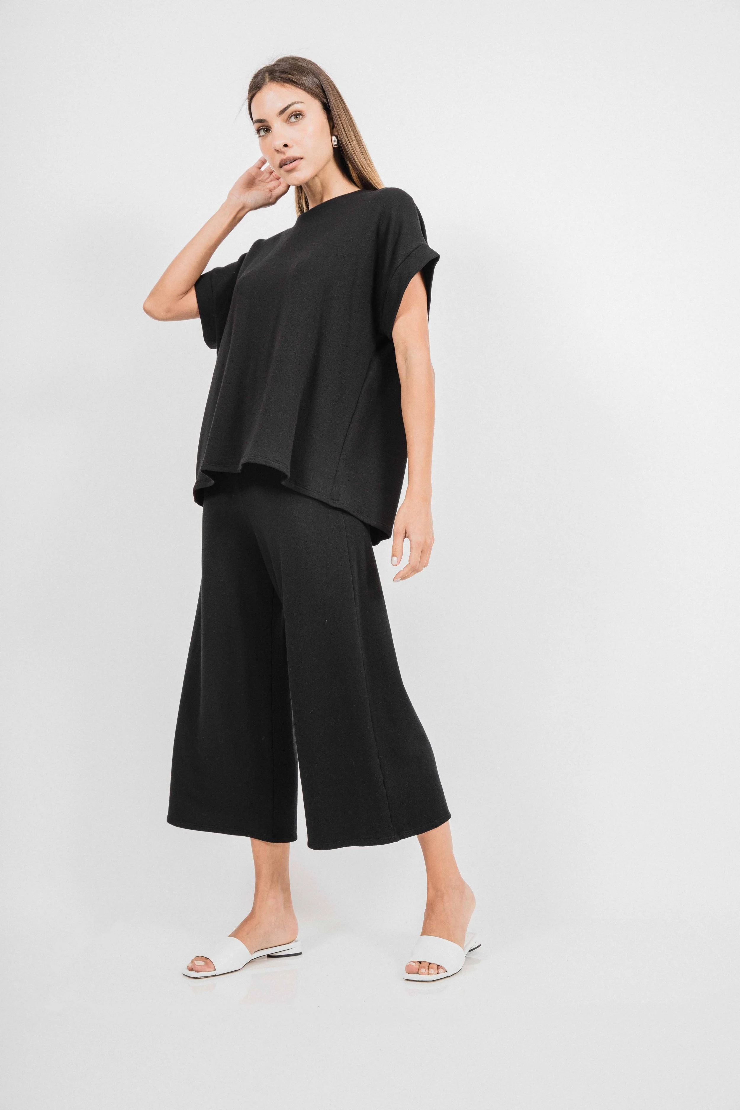 EllaBackPleatTopCorinneCollectionBlack2.jpg