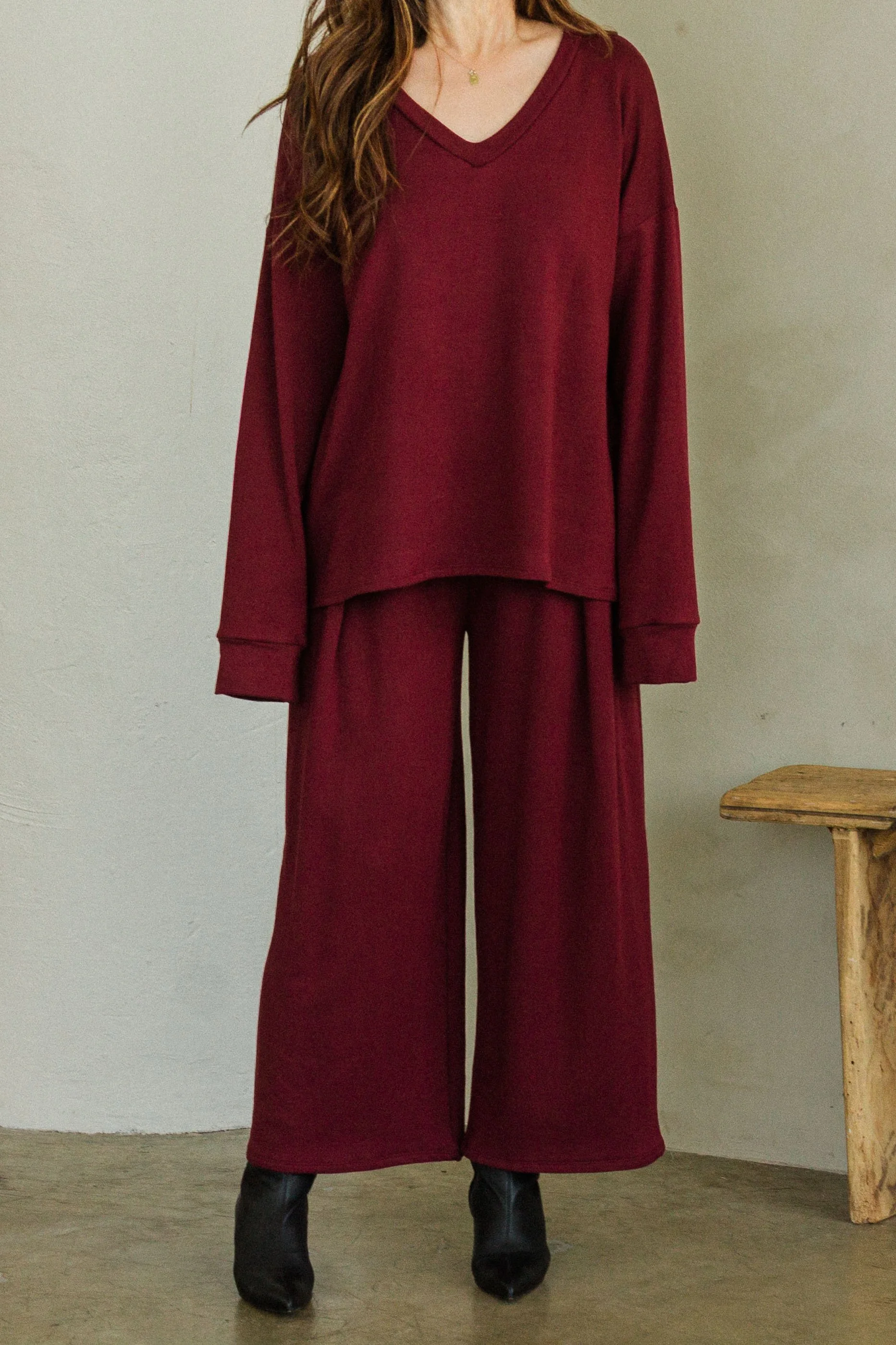 LunaVNeckTunicJojoPleatPantCranberry1.jpg