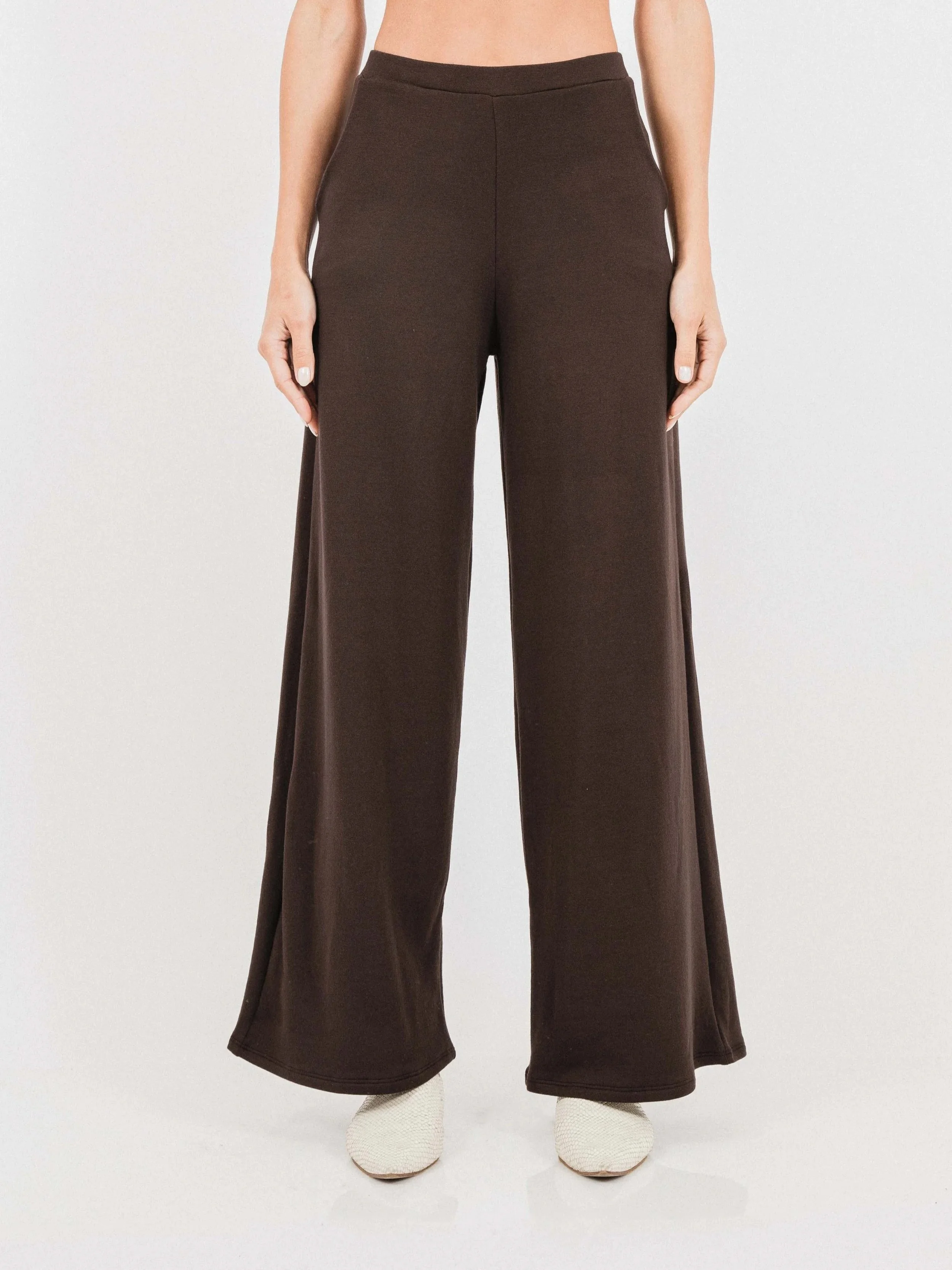 OliviaTrouserCorinneCollectionWalnut1.jpg