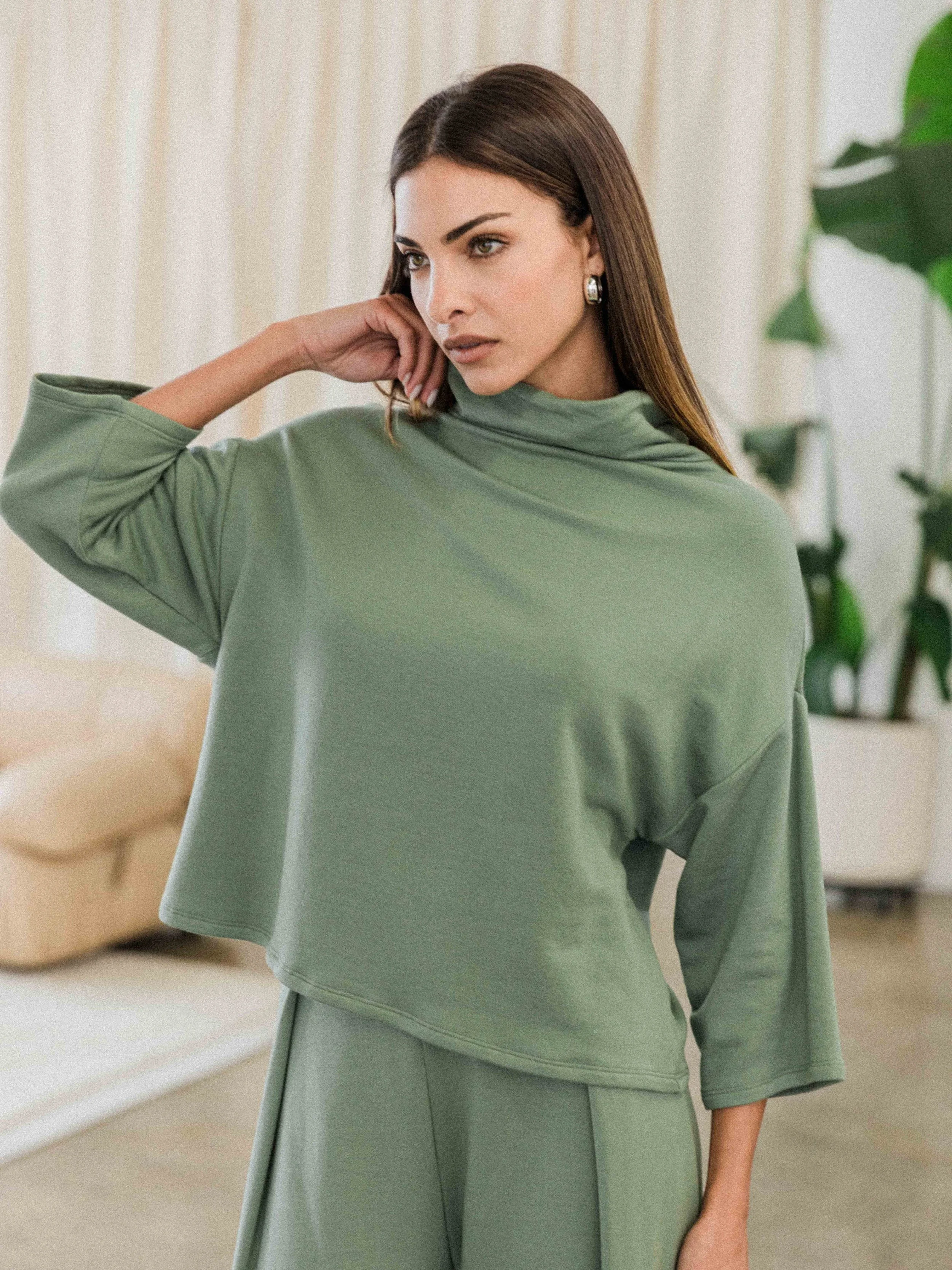 Bucket Sweater