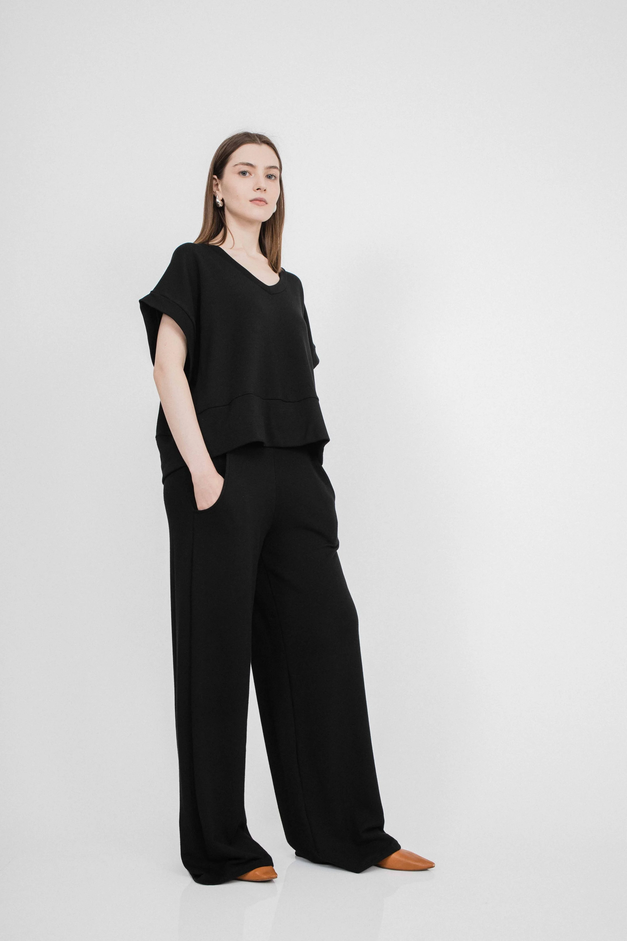 PicoSweaterVestCorinneCollectionBlack3.jpg