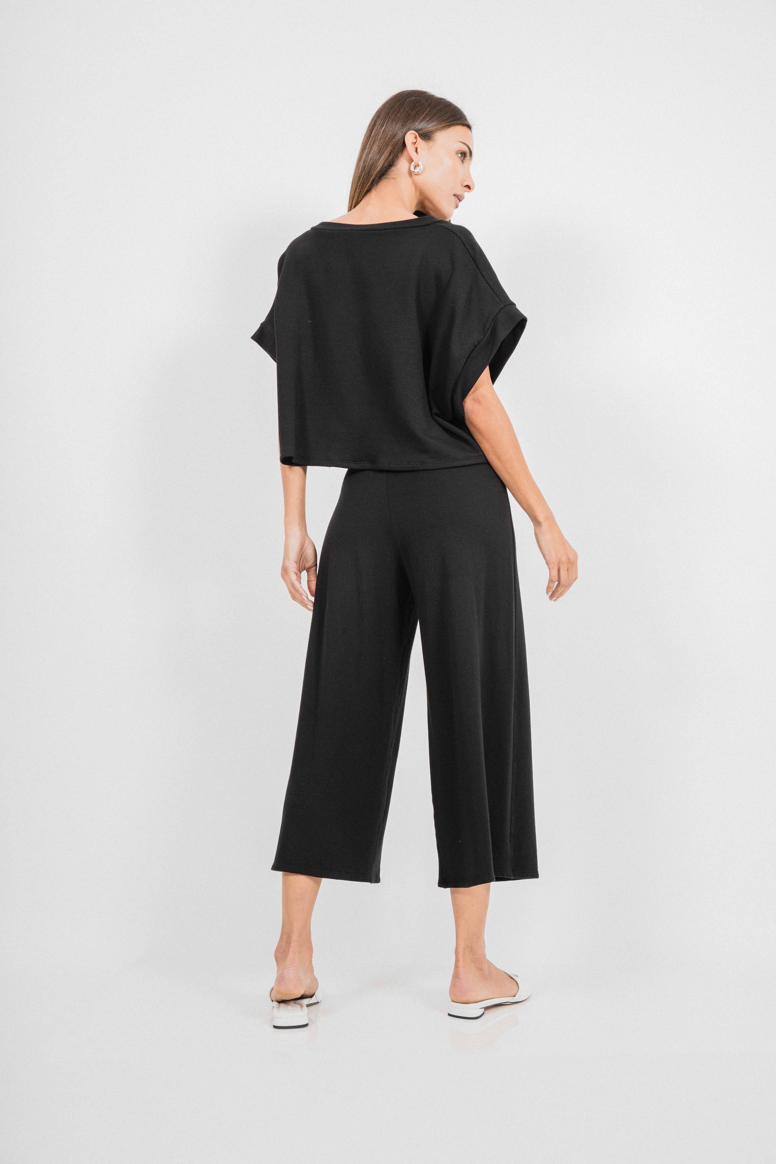 PennyVNeckCropTopCorinneCollectionBlack4.jpg