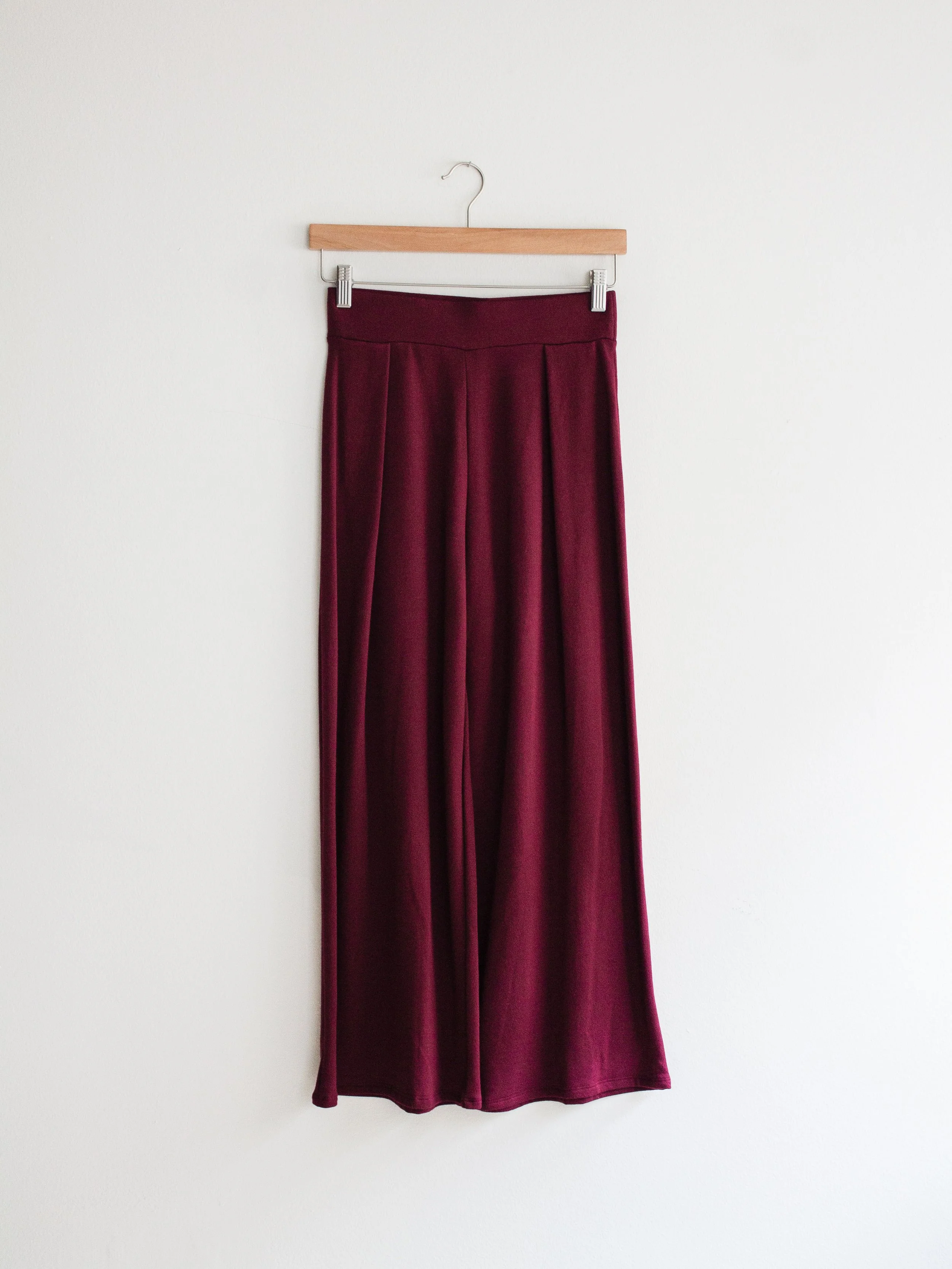 JojoPleatPantCorinneCollectionCranberry1.jpg