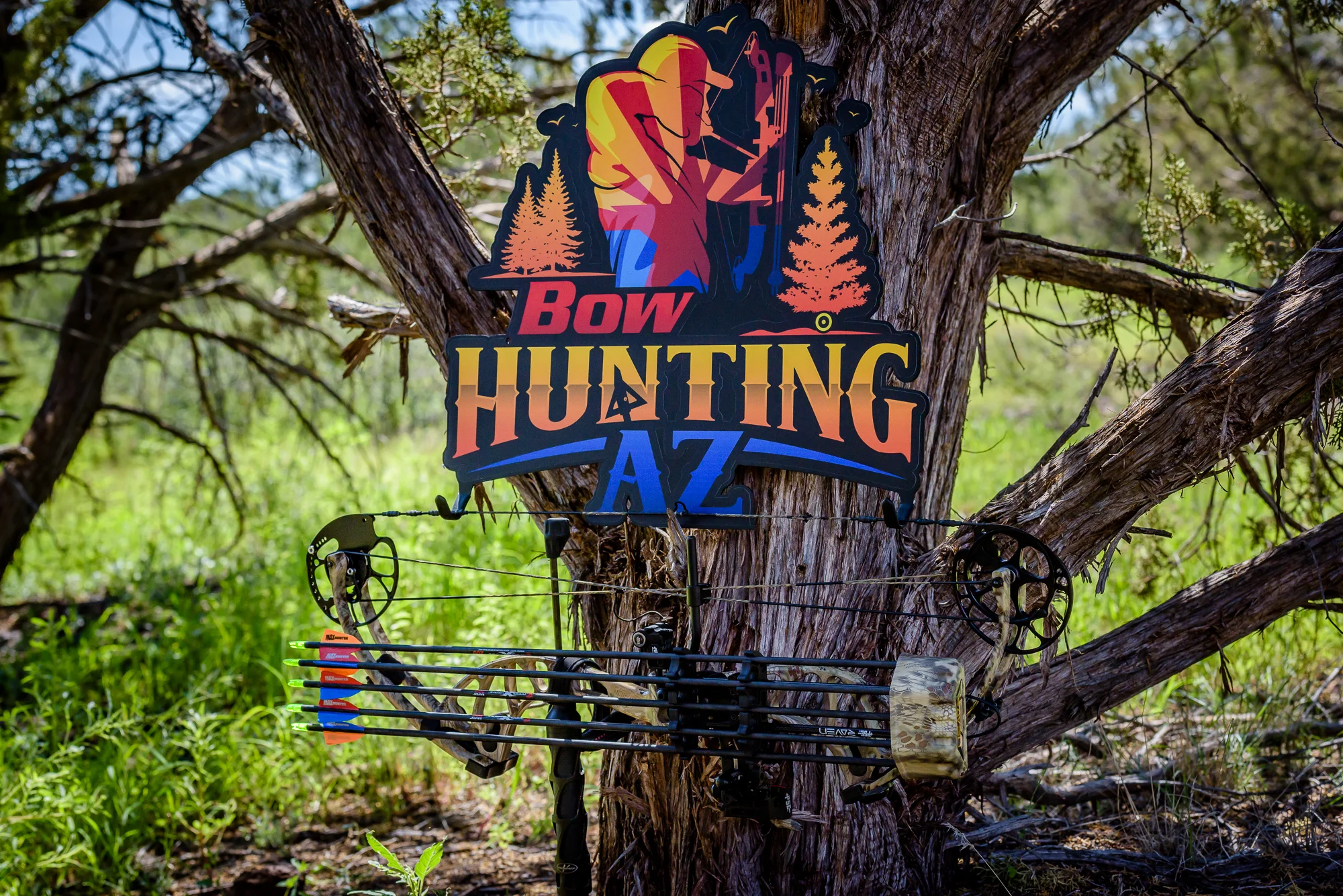 What better way to showcase your bow than this custom hanger! Don't leave your bow sitting around in a case hidden somewhere. Show off your BowhuntingAZ pride!