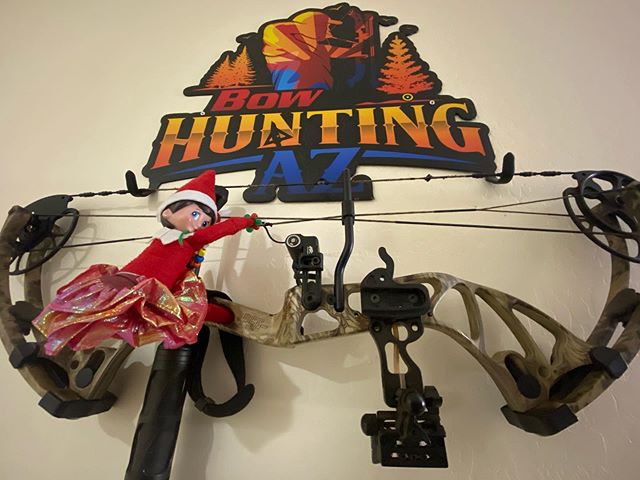 The Mrs did a well played placement for our elf on the shelf 😂🙌🏹🦌⛰
#bowhuntingaz #elfontheshelf #raxxinc #showoffyourpassion #bowhunting #bowhunter #huntaz #hunt_az #huntingarizona #arizonahunting