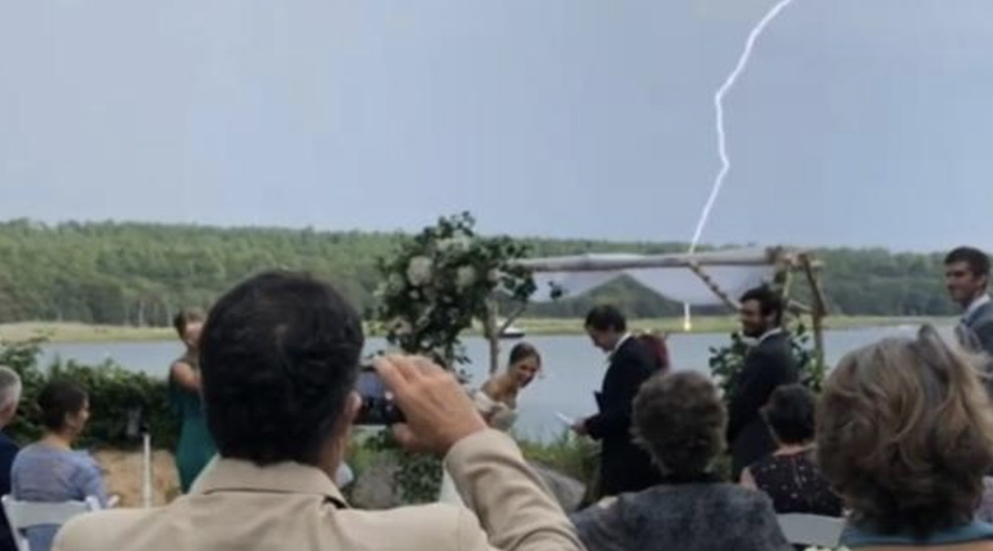 Bizarre Wedding News - September 3, 2020