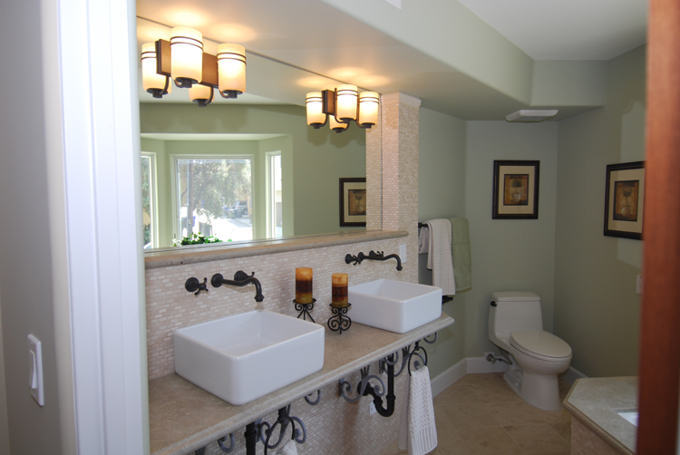 laurel a master bath.jpg