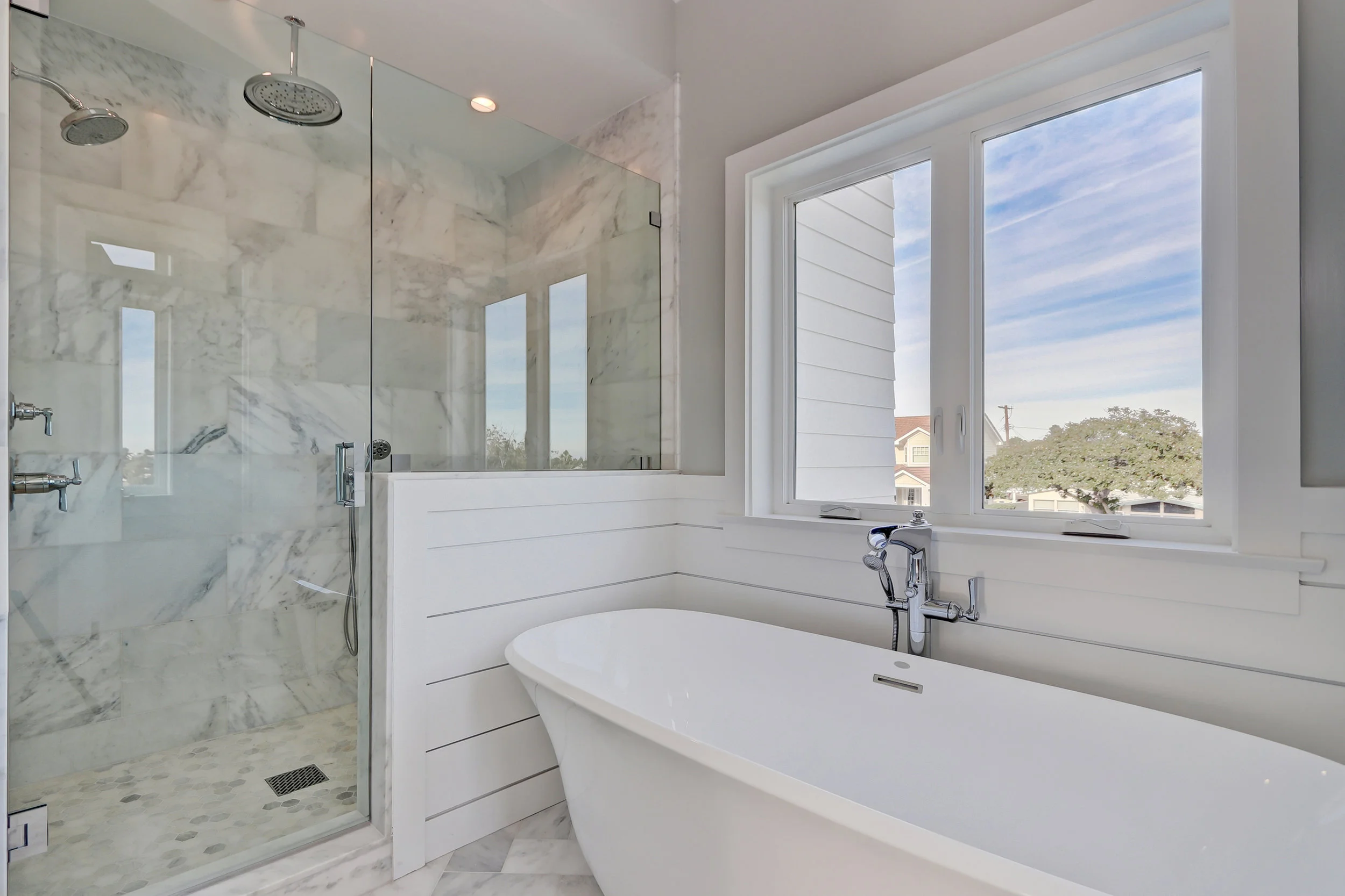 Lane - 1307 Gertruda_Master Bath3.jpg