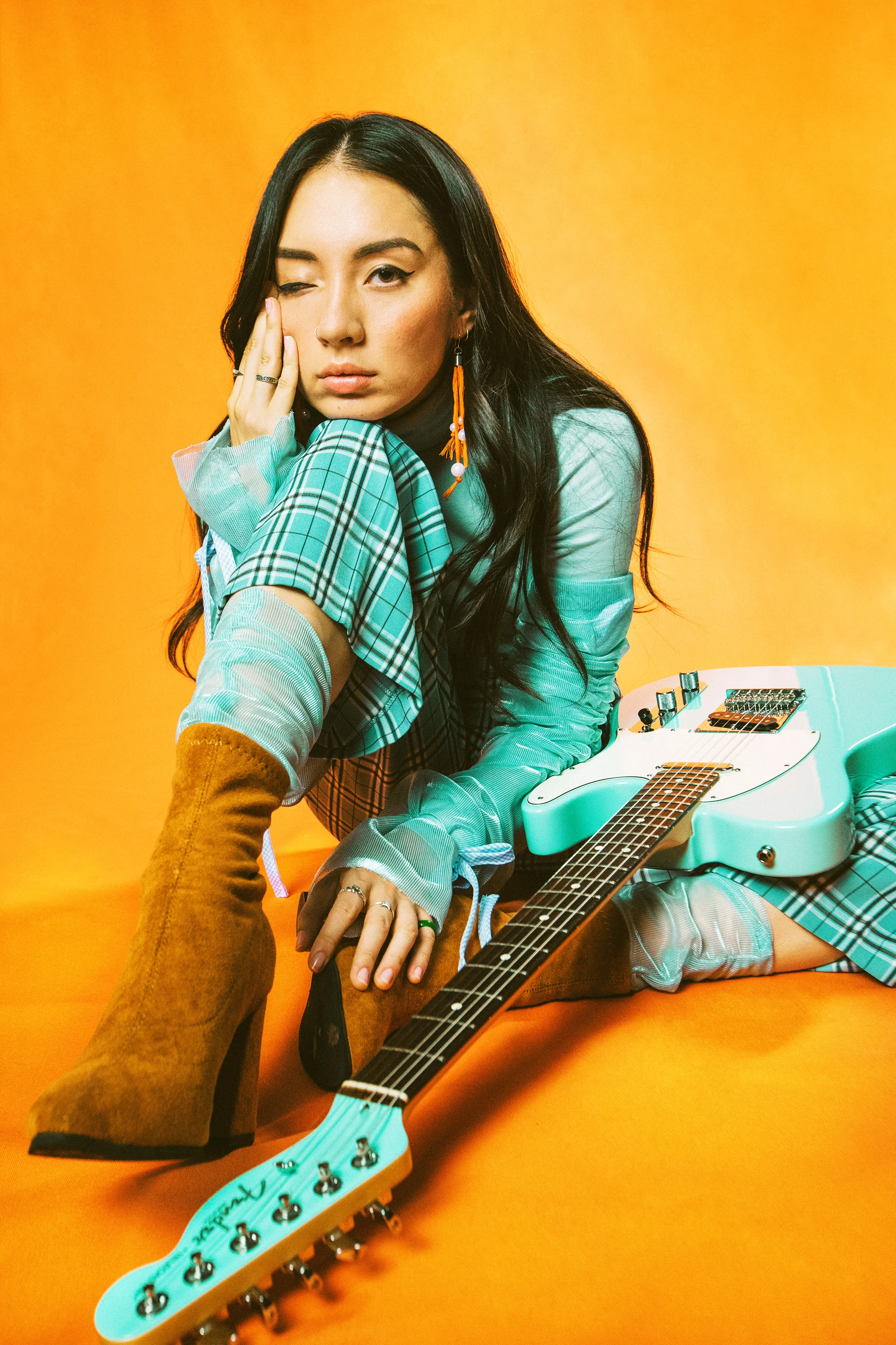 DEENA LYNCH - MUSICIAN, DIGITAL ILLUSTRATOR & ARTIST MANAGER (CONFIDENCE MAN, JUNGLE GIANTS) Deena is the artist behind the moniker of Jaguar Jonze and Spectator Jonze. As a songwriter and performer, Deena was named ‘Most Promising Female Songwriter’ at the 2016 Queensland Music Awards and has since been working on her musical project Jaguar Jonze. Having launched in August 2018 she has already been invited to perform overseas at Music Matters in Singapore and International Indie Music Festival in Indonesia. Spectator Jonze is her visual art and people project of passion bringing mental health to light by depicting the often taboo subject of our individual battles into a colourful, comedic display of imperfectly perfect beauty. Since its inception in September 2017 she has completed more than 80 interviews and 55 portraits. Deena is also a Senior Artist Manager at Amplifire Music, a management and label services company based in Brisbane. Deena works with bands including Confidence Man and The Jungle Giants on day-to-day logistics, strategy and management duties.