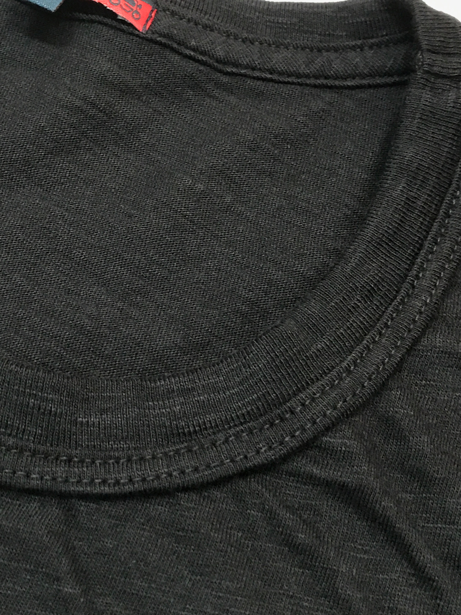 black-blank-neck.png