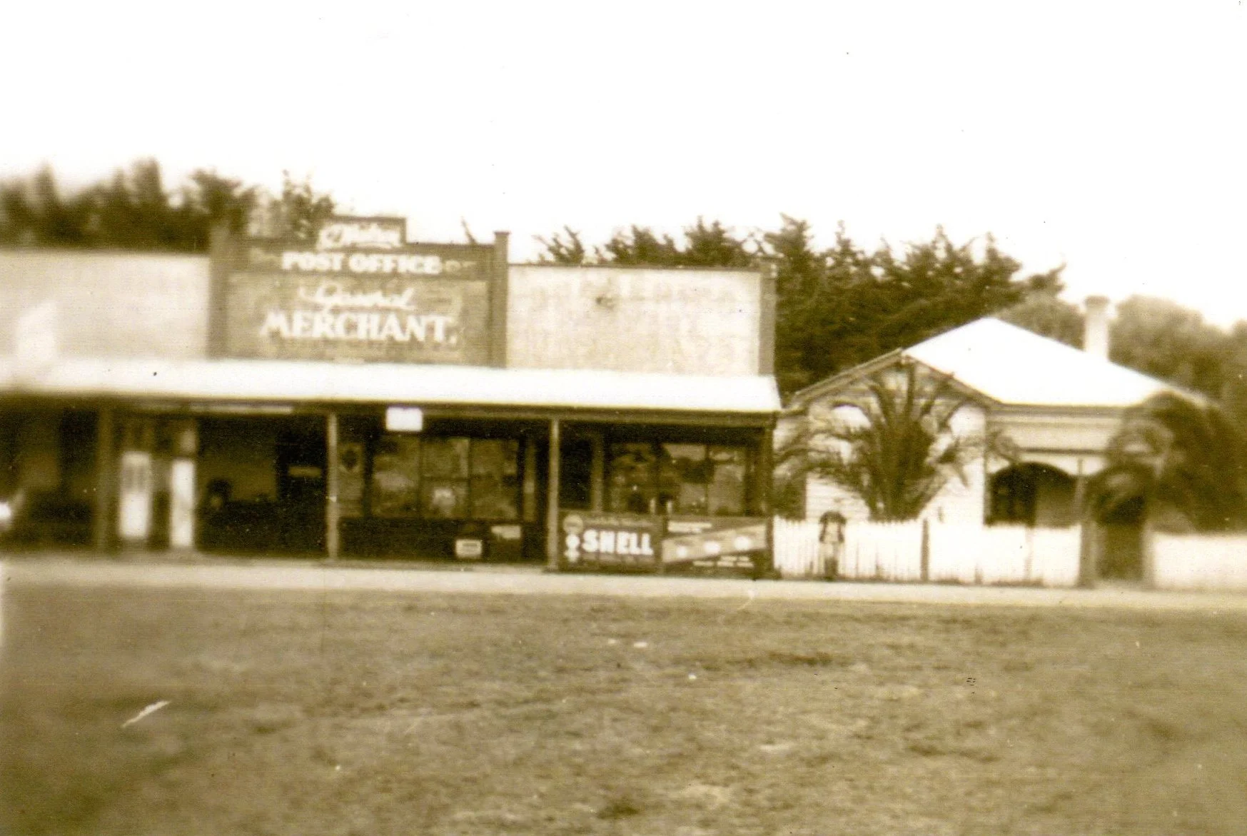 Pomborneit North Store 1946