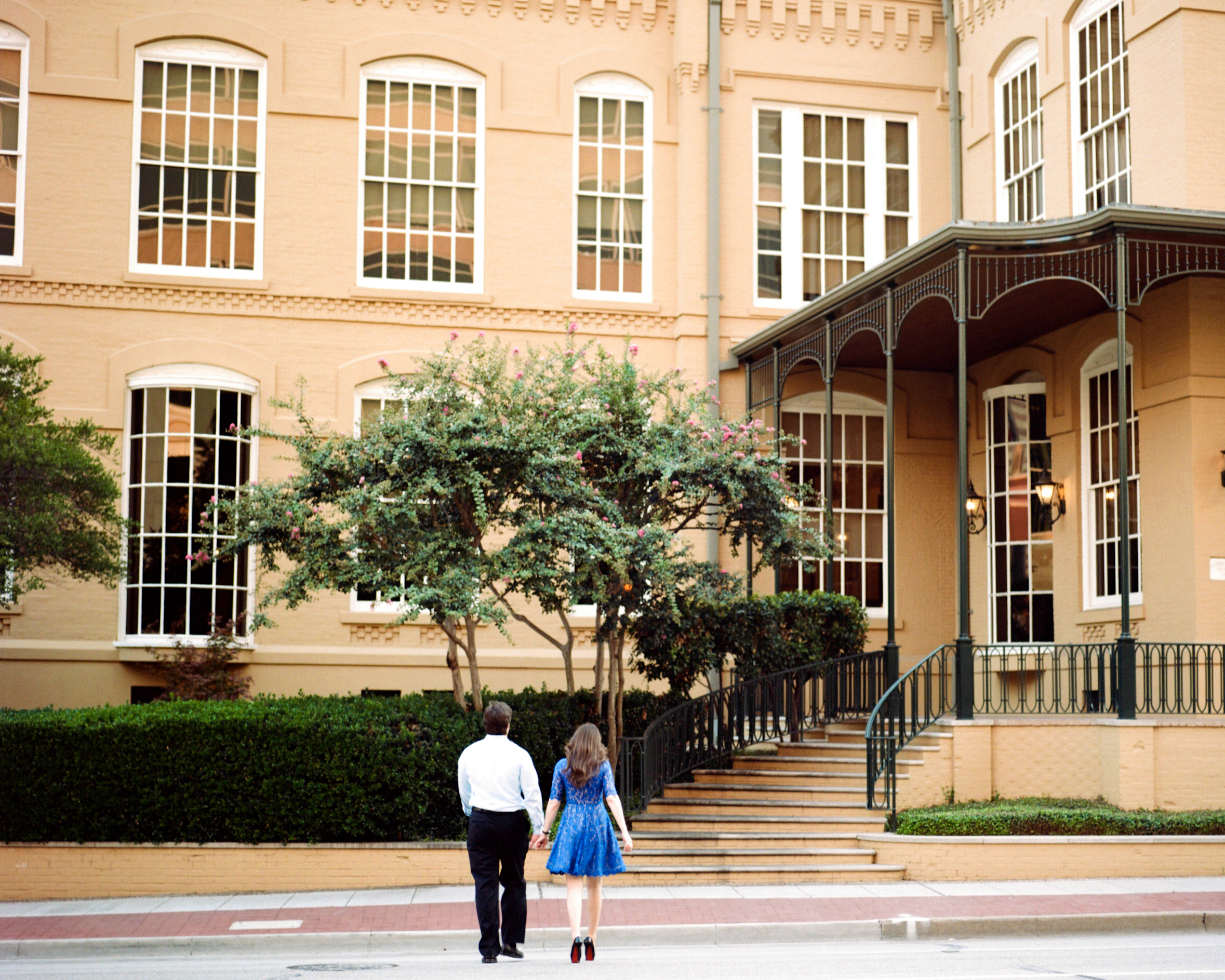 Downtown Dallas Engagement Photography by Jessica Garmon