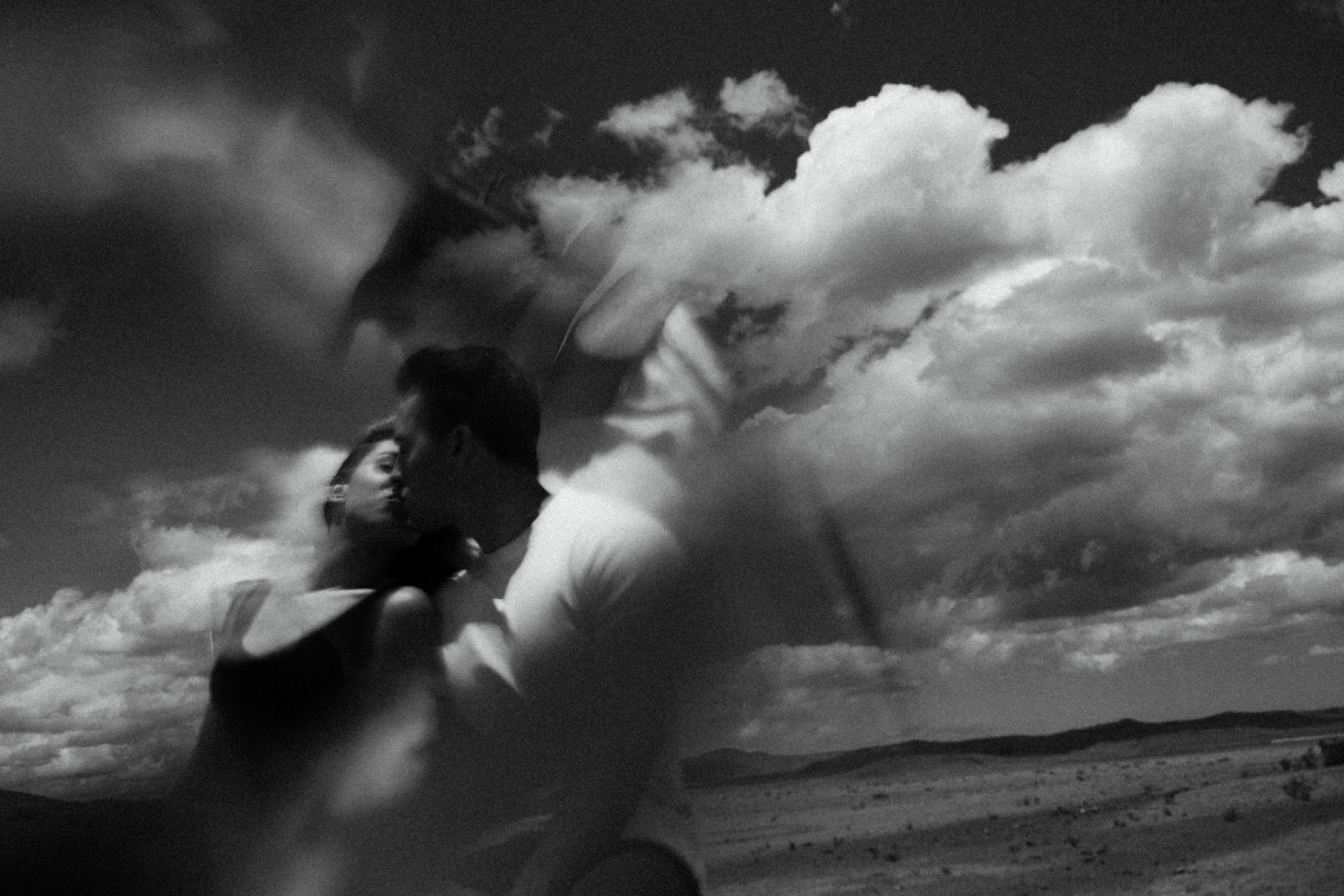 12_Marfa-Texas-Engagement-Jessica-Sherrell-116.jpg