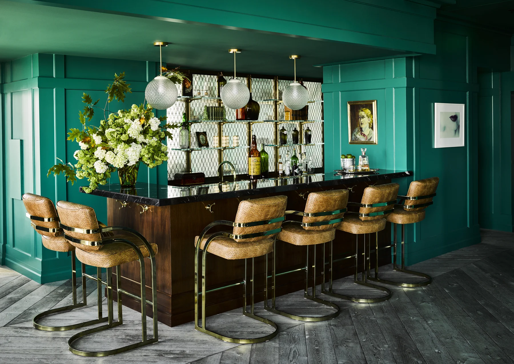 309 401Harrison_ Bar_07-01-01.jpg