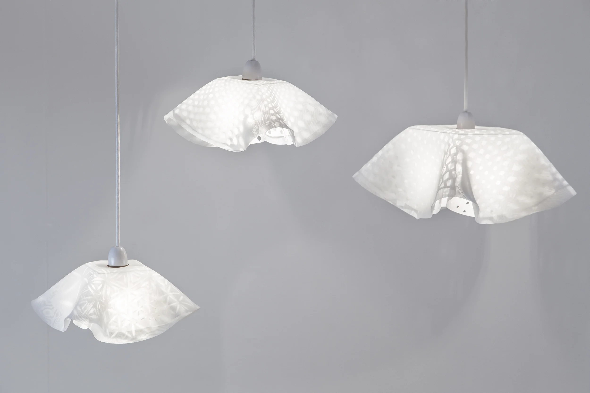 Wayang Light will be launched during Milan Design Week 2015 at the Form & Seek exhibition, Ventura Lambrate - Autofficina. Via Massimino 23, 20134 Milan. Inspired by javanese ‘Wayang theatre’ where intricate puppets cast shadows onto a white fabric screen, the wayang lights are dramatic characters of their own theatrical performance.