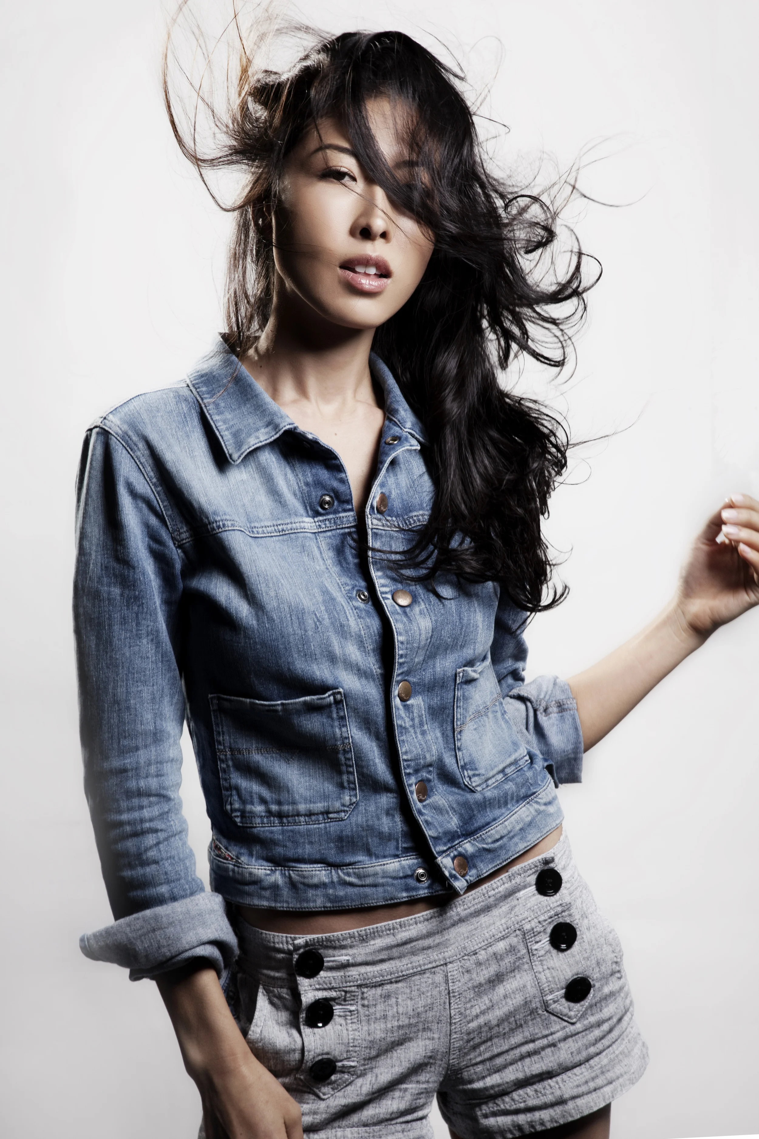 photographer - maciek surowiak model - pae make up - shue lai hair - shue lai