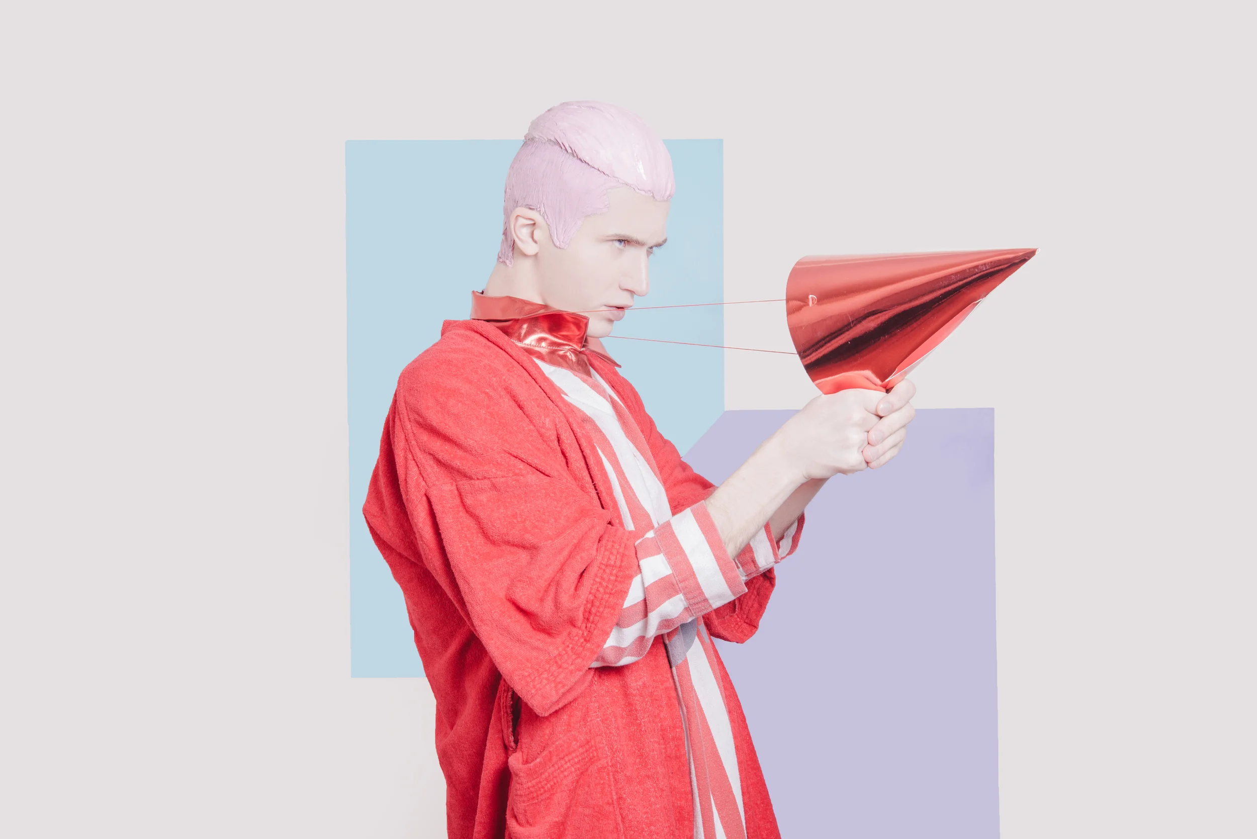 photographer - mo leung stylist - elton make up - vicky cham hair - shue lai ( kick back )