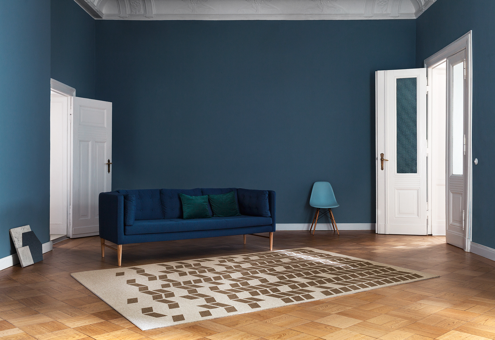 ANNE DEPPE PHOTOGRAPHY // FLURSTUECK RUGS // ART DIRECTION + STYLING: KRISTINE ALKSNE // PRODUCTION: KATJA NAVARRA CHÉRIE PRODUCTION