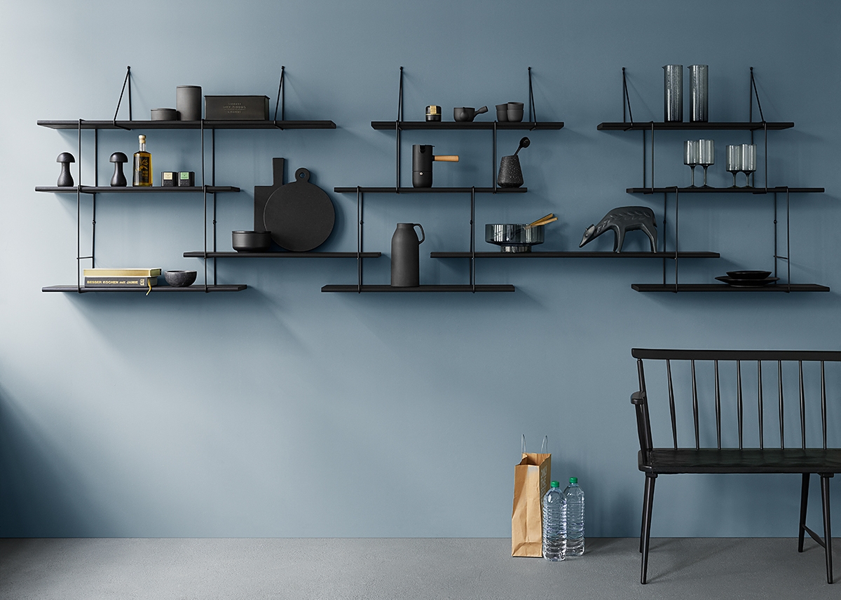 09 17  "LINK" SHELVING SYSTEM BY STUDIO HAUSEN  STYLING: NICI THEUERKAUF, Photo: Anne Deppe