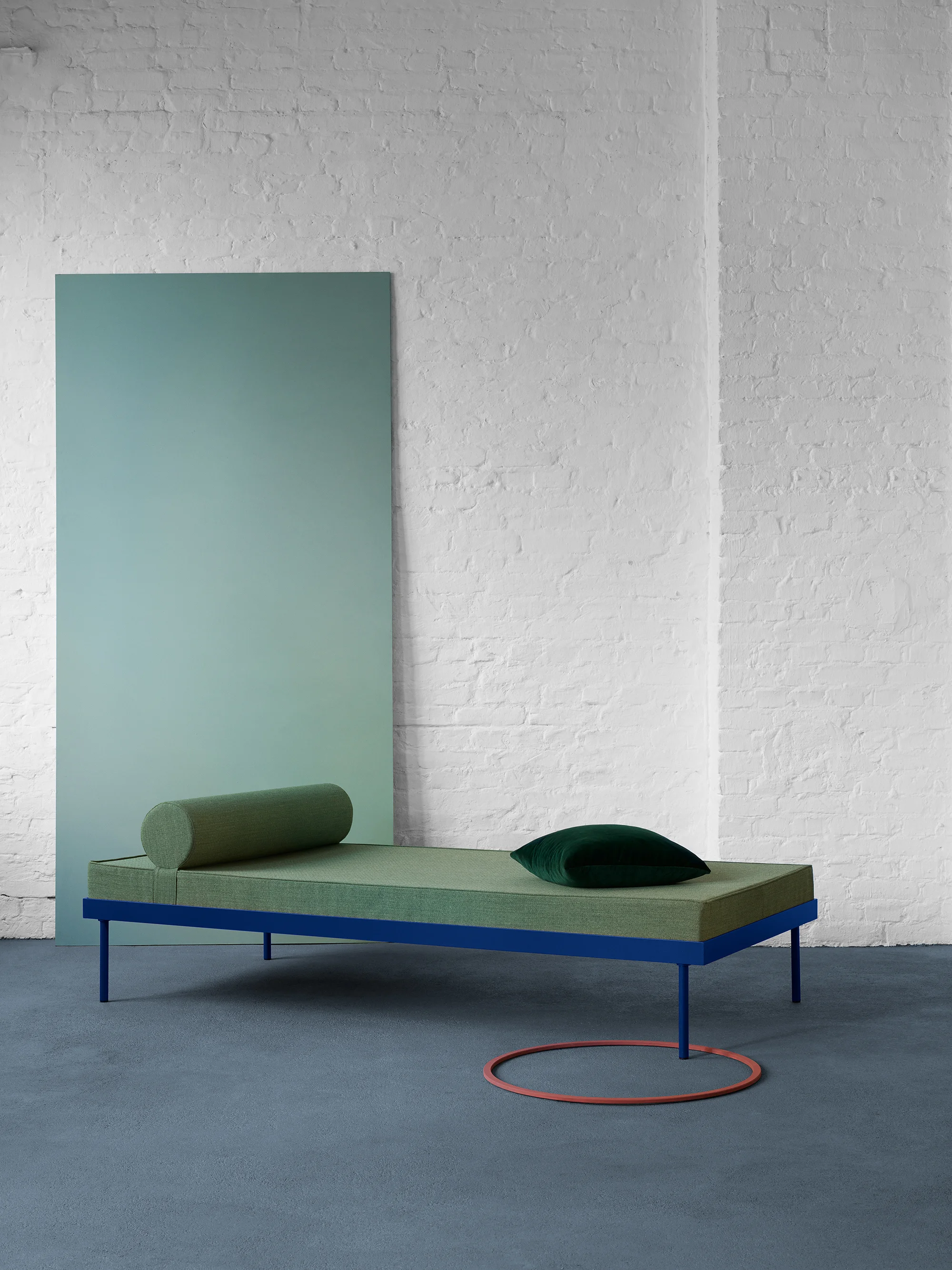 Daybed GB1085 by Hans Gugelot, Habit Interiors , Photography + Setdesign: Anne Deppe