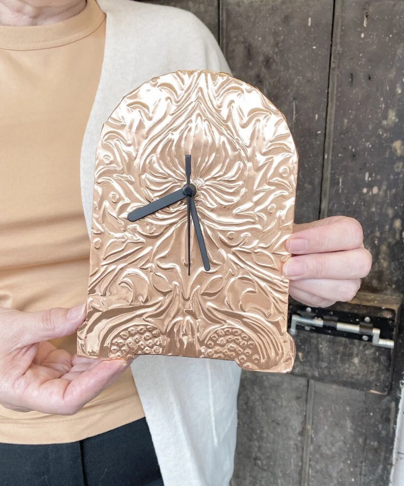 DE99B573-F7A5-4DC7-8923-56947D6C152B