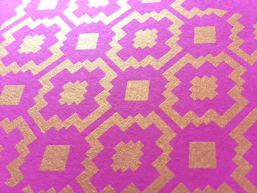 Glam Pink Single - Detail 1.jpg