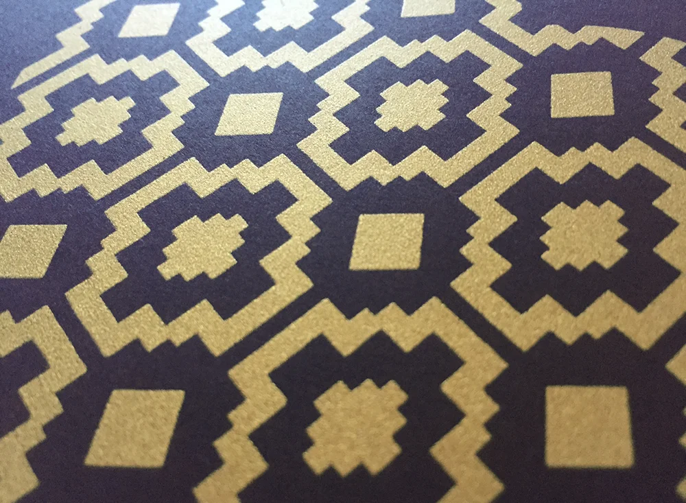 Glam Black Gold Detail 1.jpg