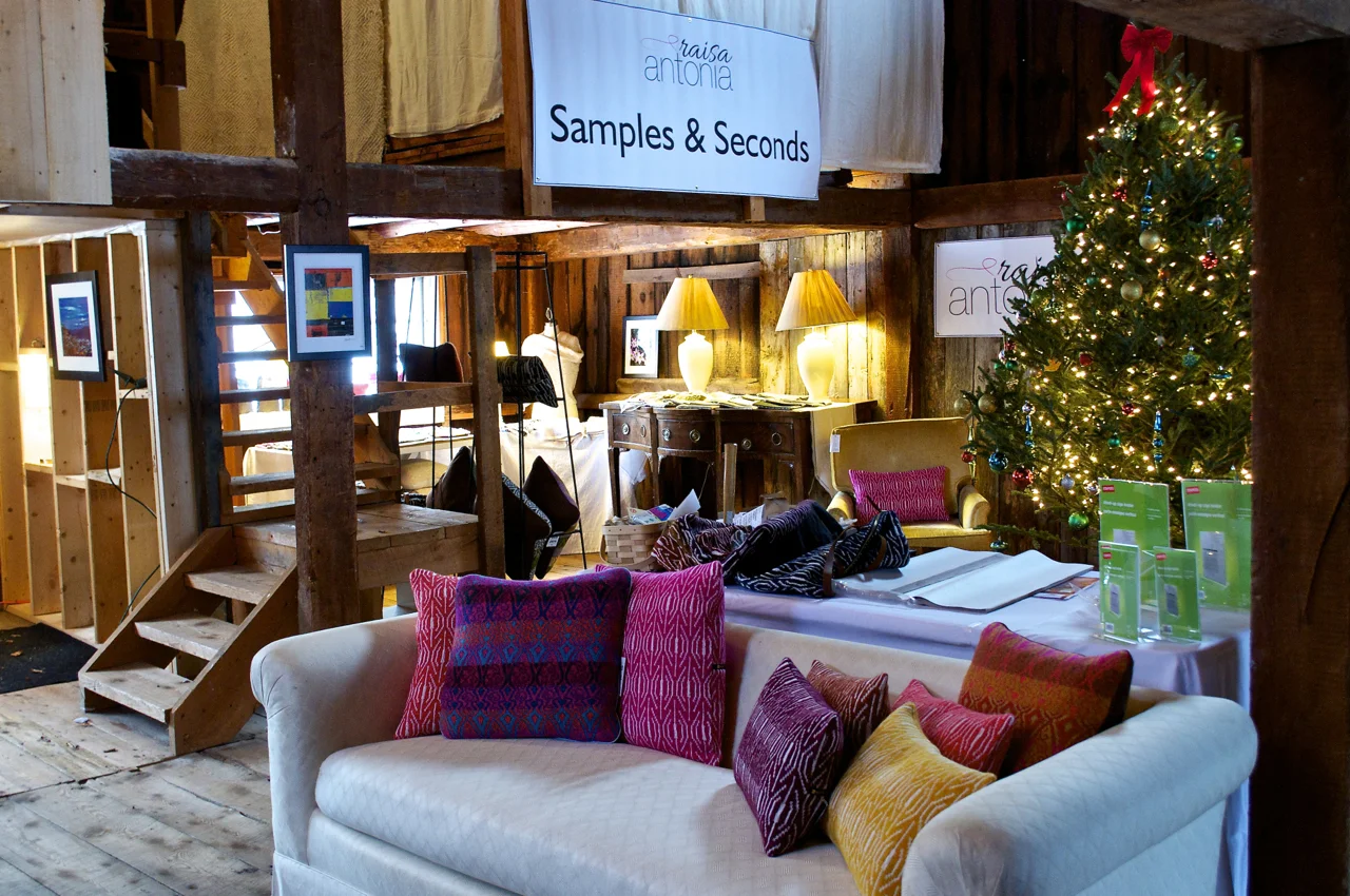 Here is the RaisaAntonia Samples & Seconds section of the CASA 34 Main Plaid Friday/Shop Local Saturday event this past weekend. Thanks to everyone who visited!