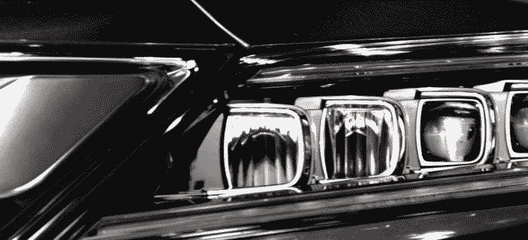 headlights-pan.gif