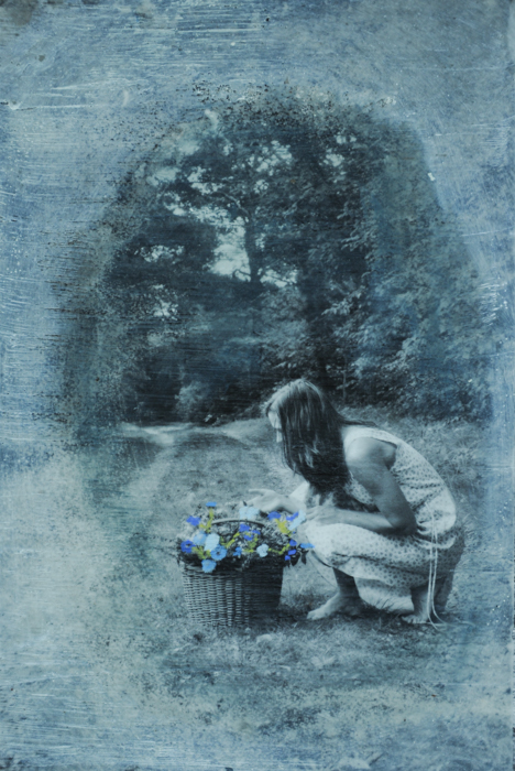 Last Spring I took a workshop with the lovely Leah MacDonald , she creates a magical world that speaks to me deeply. I left her studio with oh so many images swirling in my head and felt like I had come home in a multitude ways, crossed a threshold of mixed-medium art that made me tingle all over with excitement and possibility. The past few months have been busy and chaotic, but I've been trying to grab moments here and there to put the tools I picked up working with Leah into practice. This is where I begin, this wax, these images, a griddle and many brushes, my journey toward fog shrouded mystical landscapes, a rabbit hole of possibility. I hope you enjoy them!